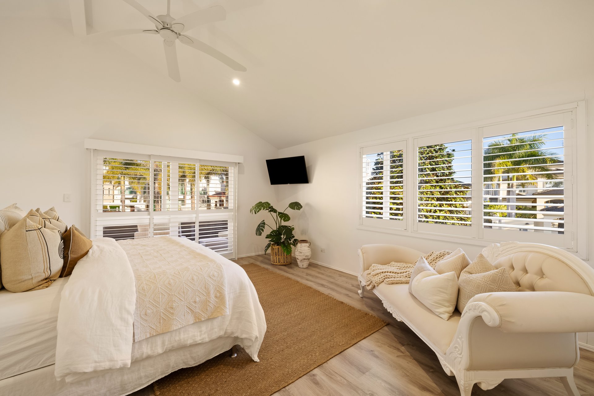 47 Admiralty Drive Paradise Waters