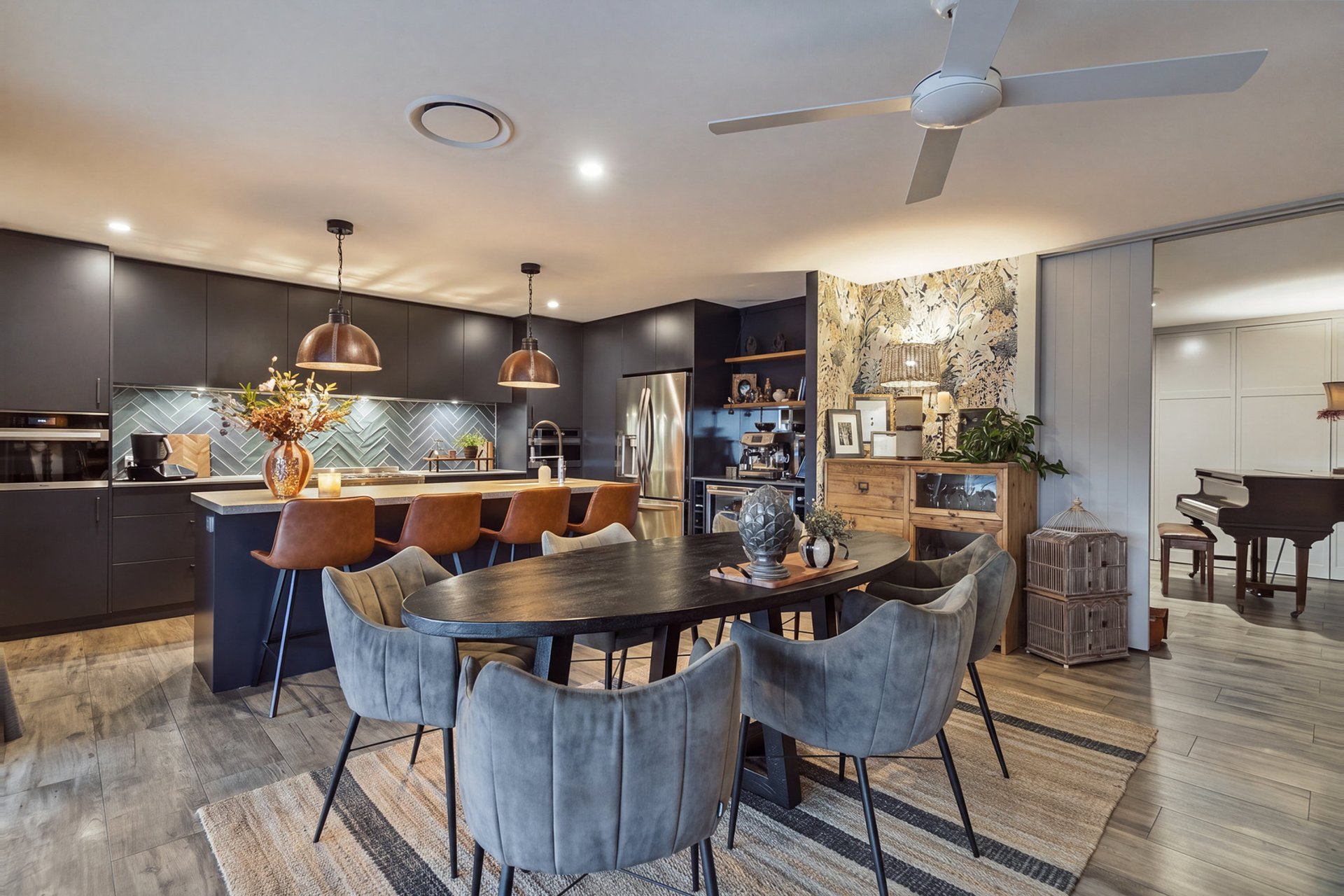 382 Bayview Street Hollywell