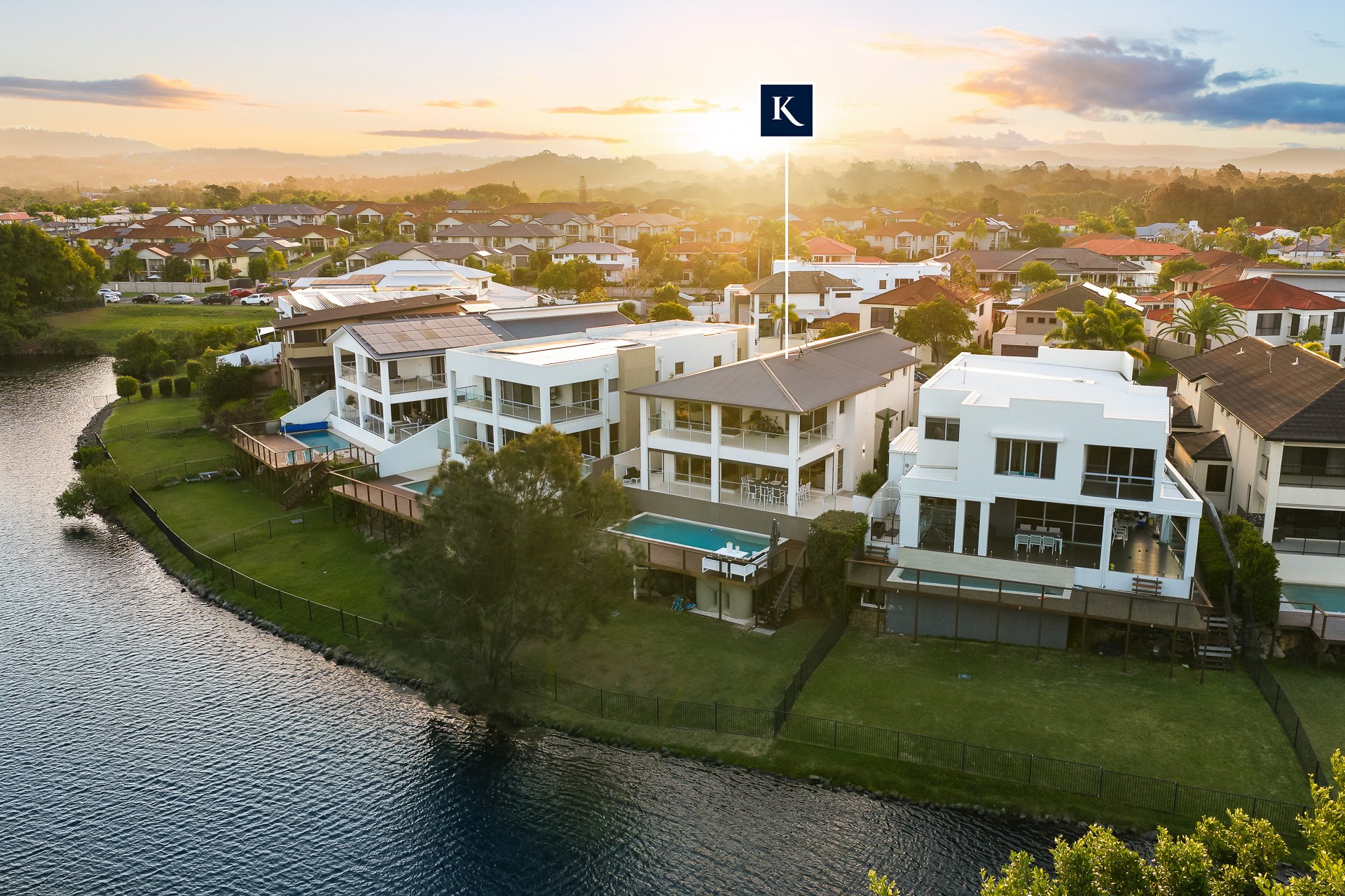 8/145 Palm Meadows Drive Carrara