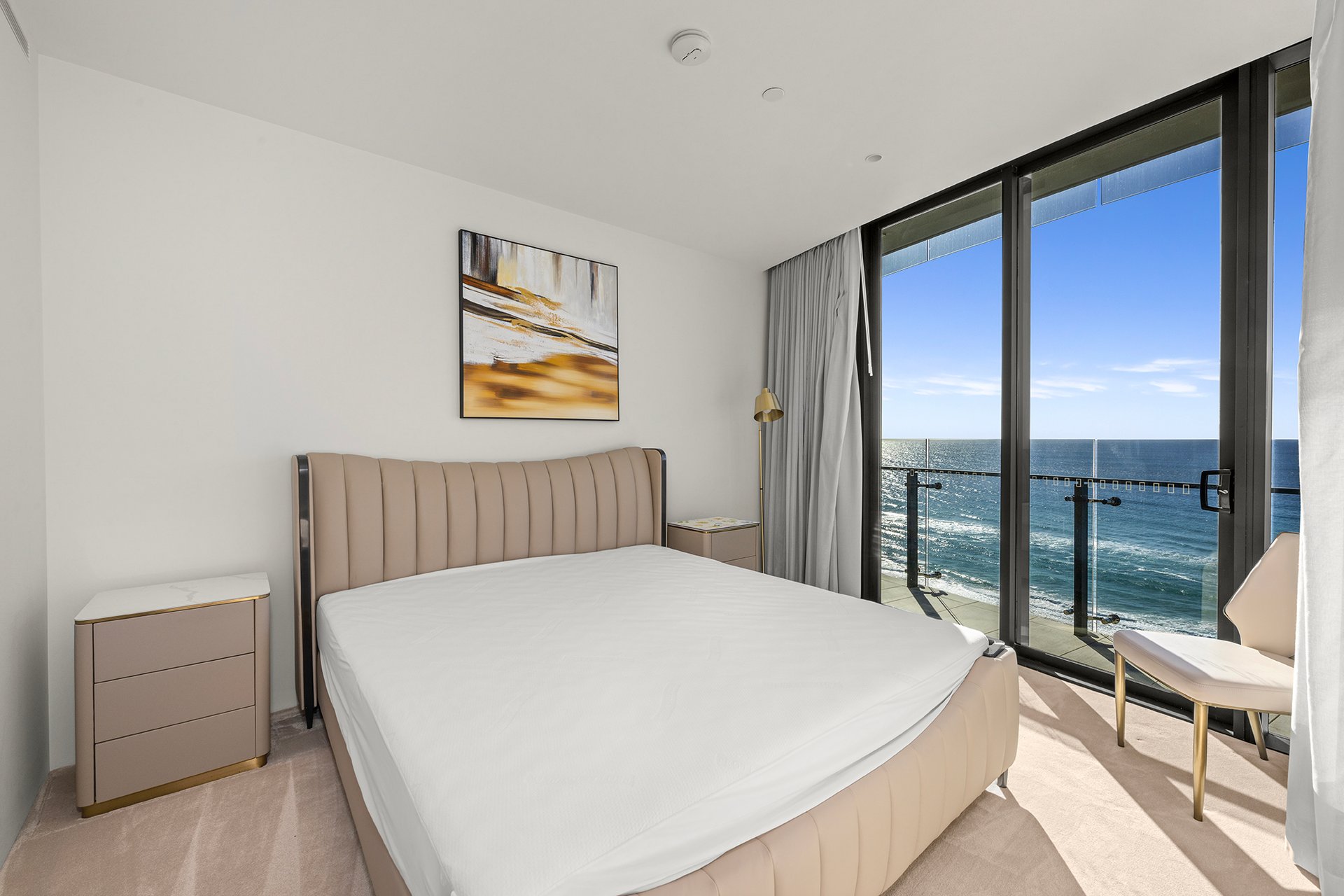 1602/272 Hedges Avenue Mermaid Beach