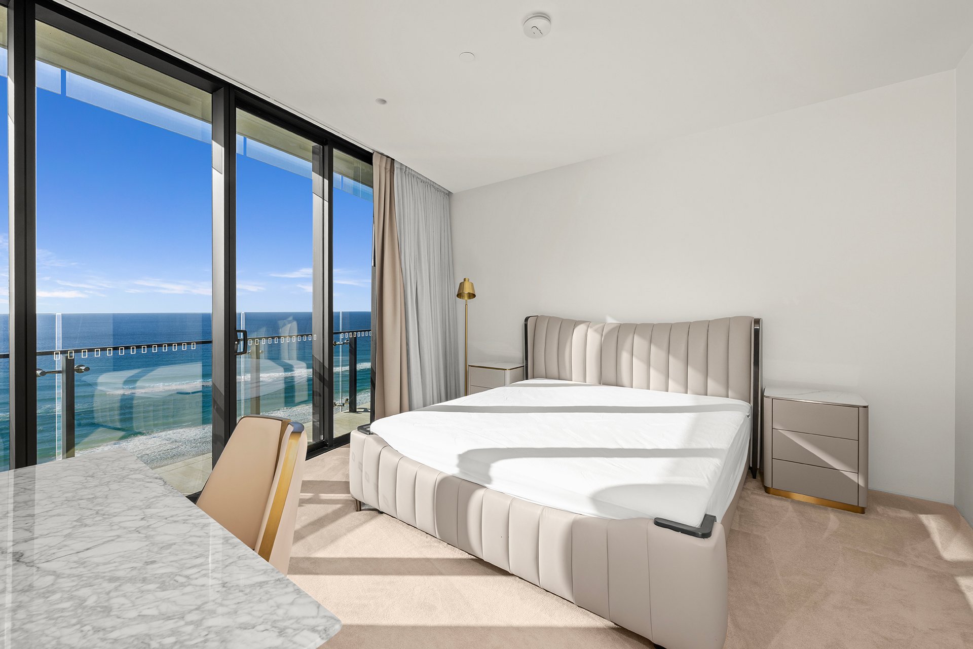 1602/272 Hedges Avenue Mermaid Beach