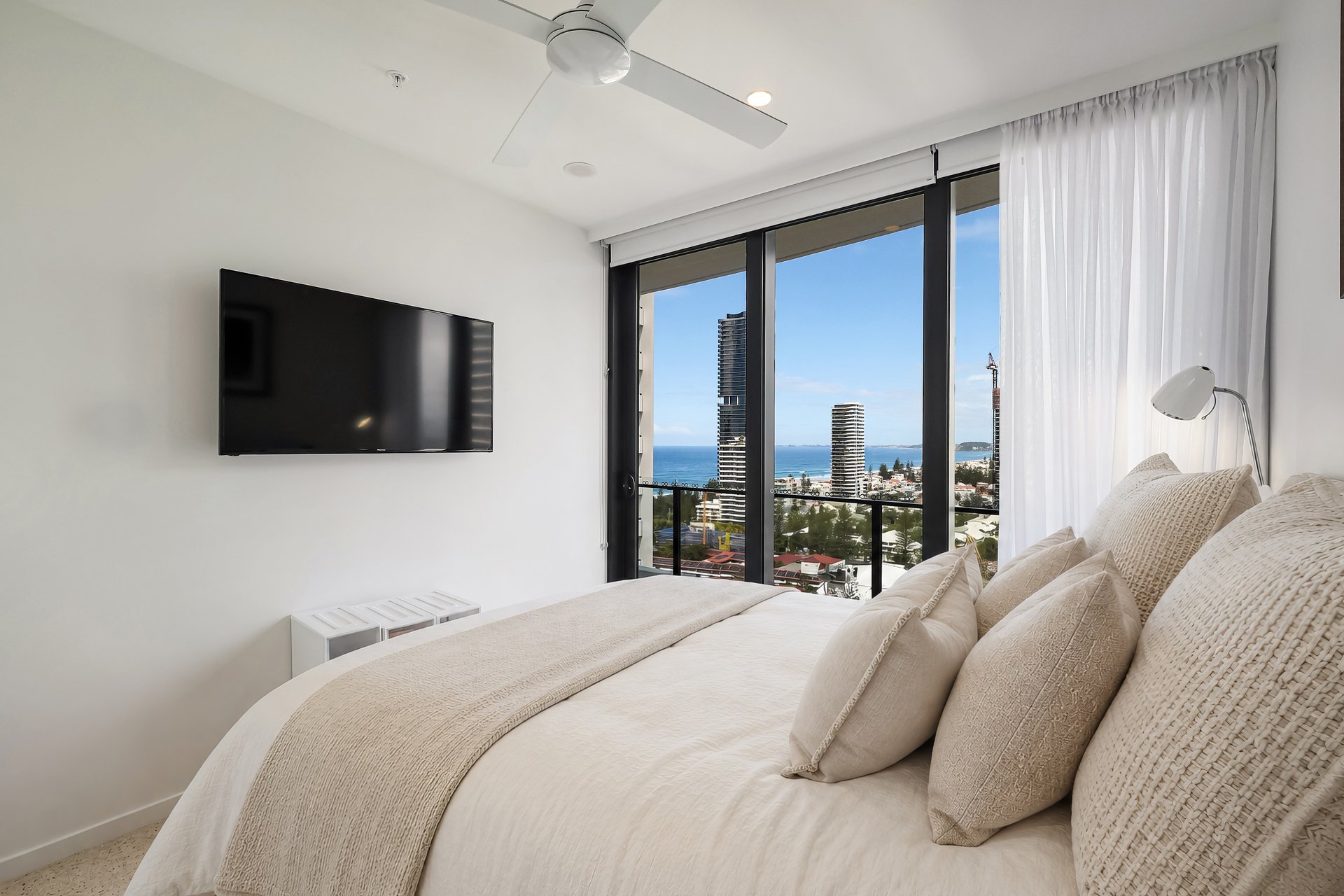 1802/33 Surf Parade Broadbeach