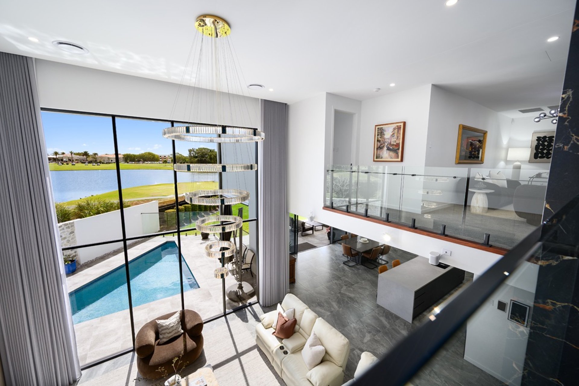 9213 Peter Senior Drive Hope Island