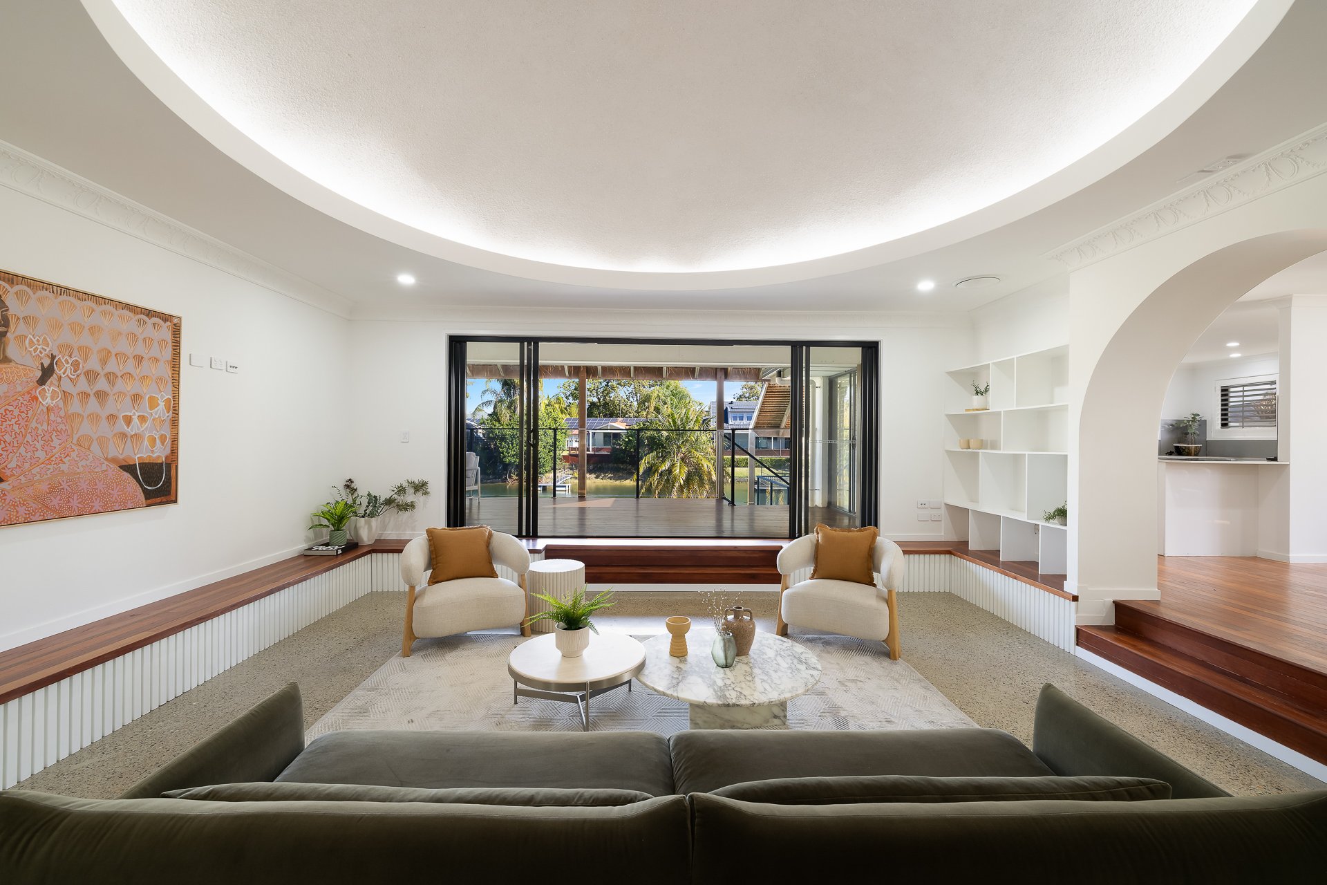 12 Namatjira Court Broadbeach Waters