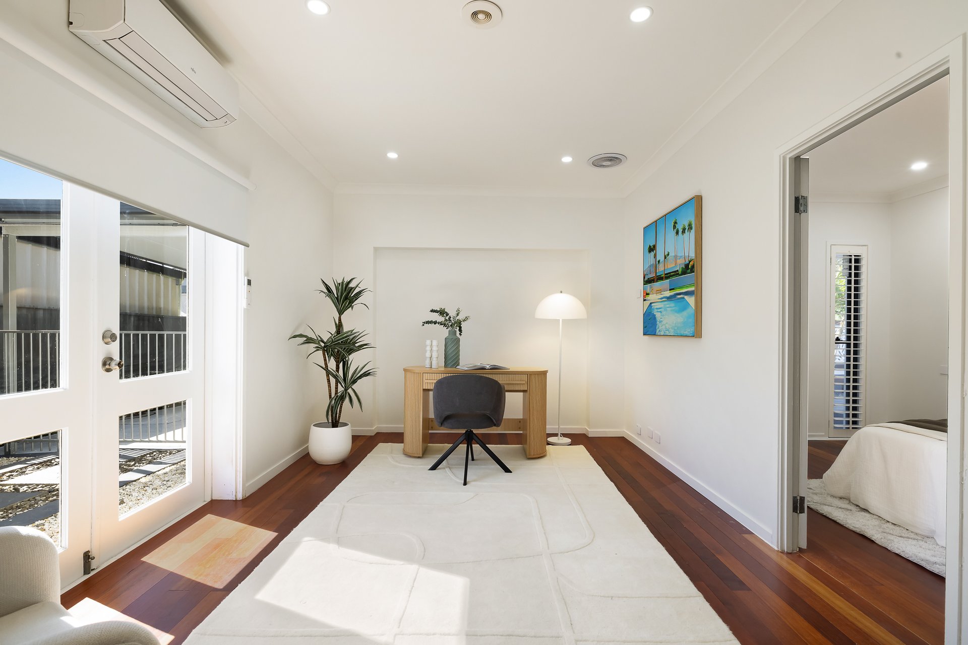 12 Namatjira Court Broadbeach Waters