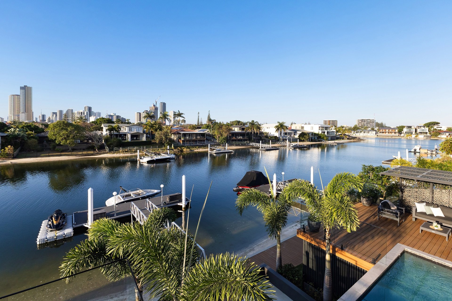 20 Sundowner Court Mermaid Waters