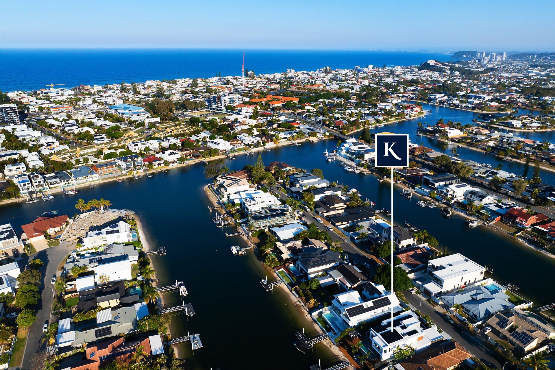 20 Sundowner Court Mermaid Waters