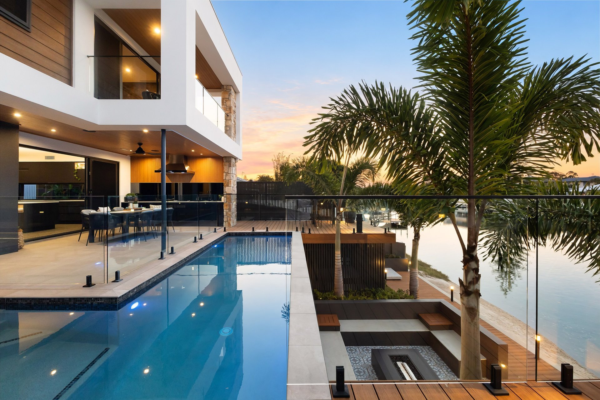 20 Sundowner Court Mermaid Waters