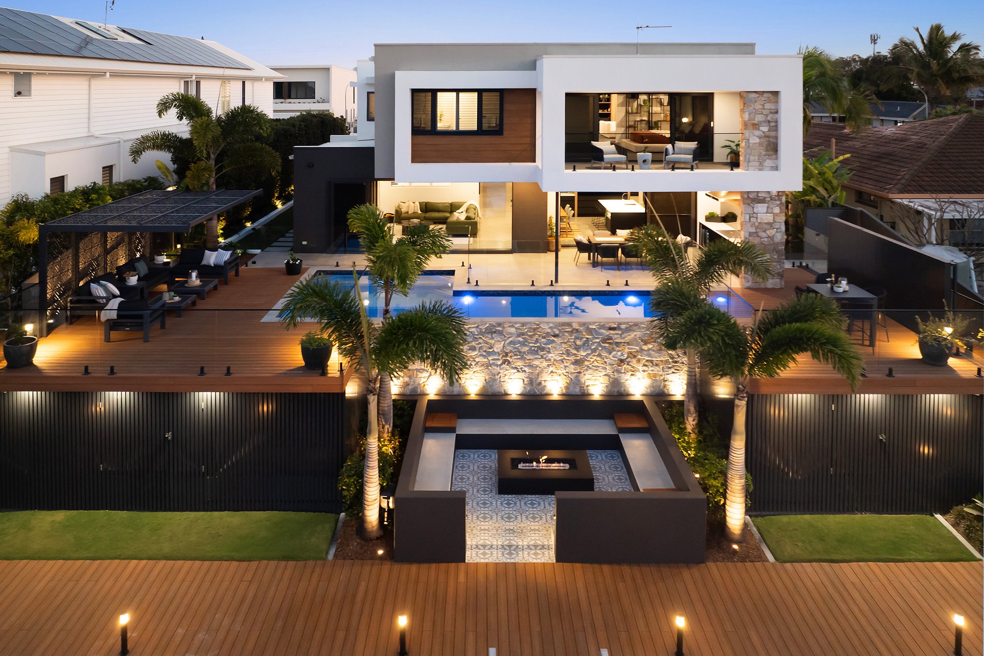 20 Sundowner Court Mermaid Waters