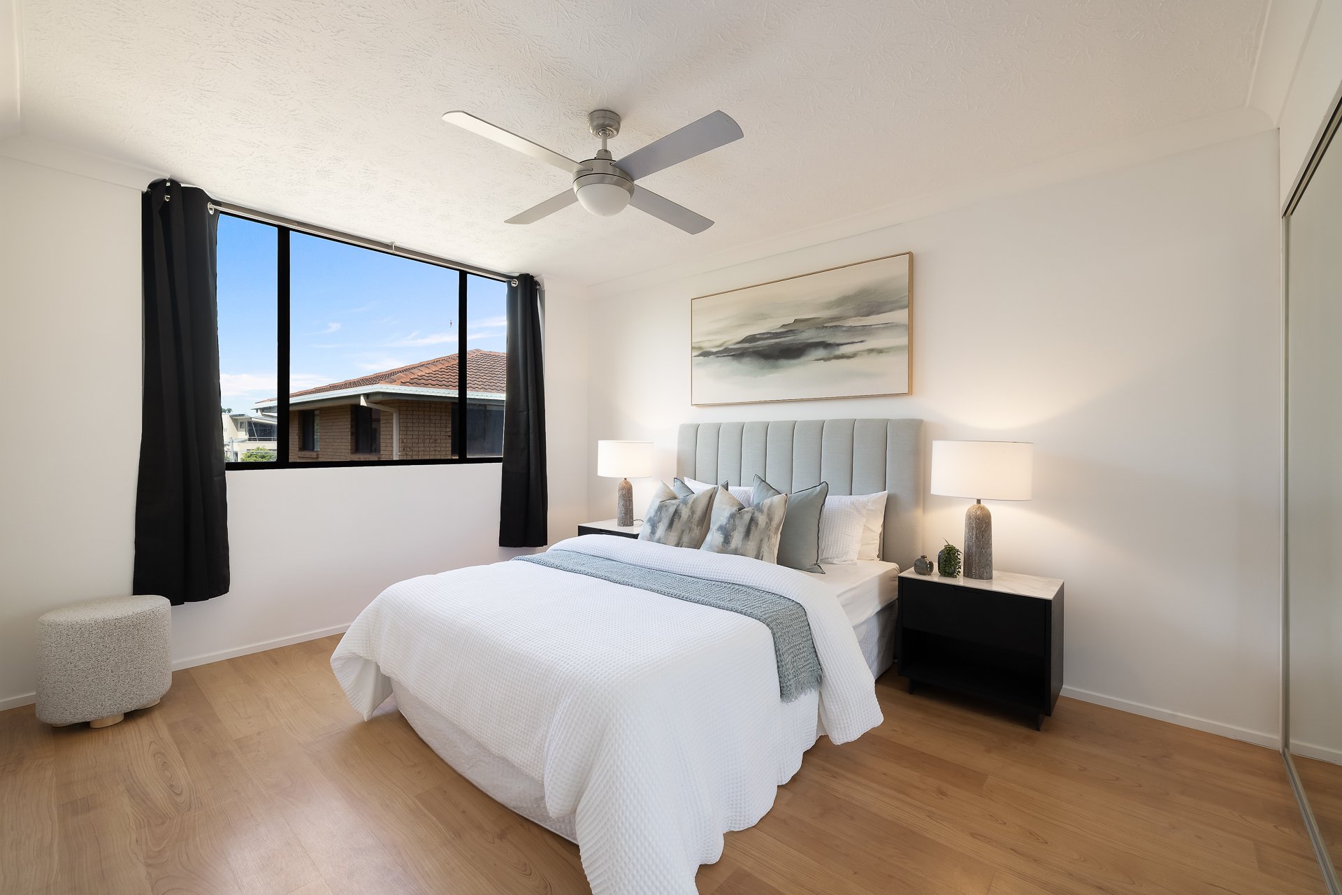 14/24 Second  Avenue Broadbeach