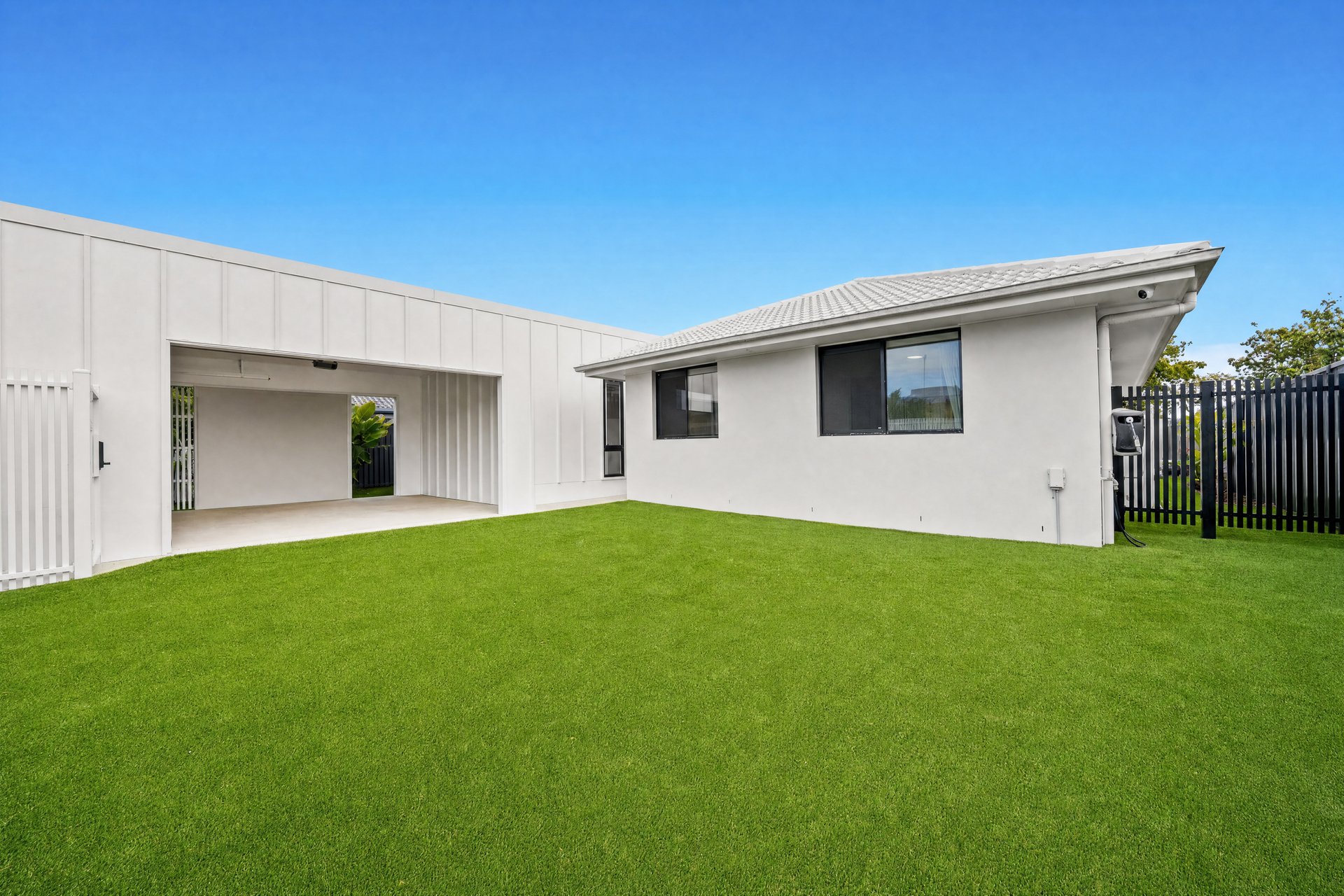21 Kurrajong Court Palm Beach