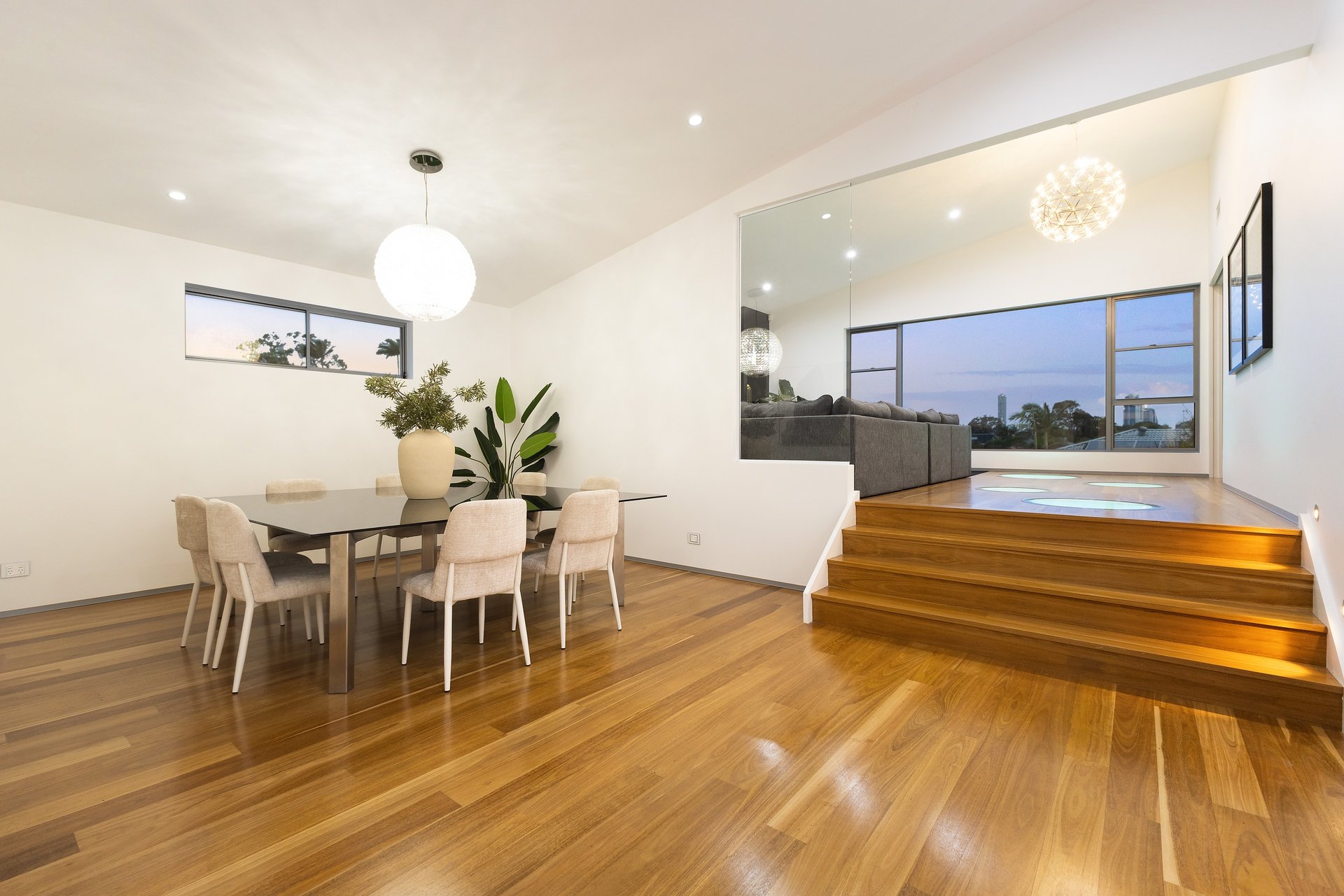 5 Solar Court Benowa