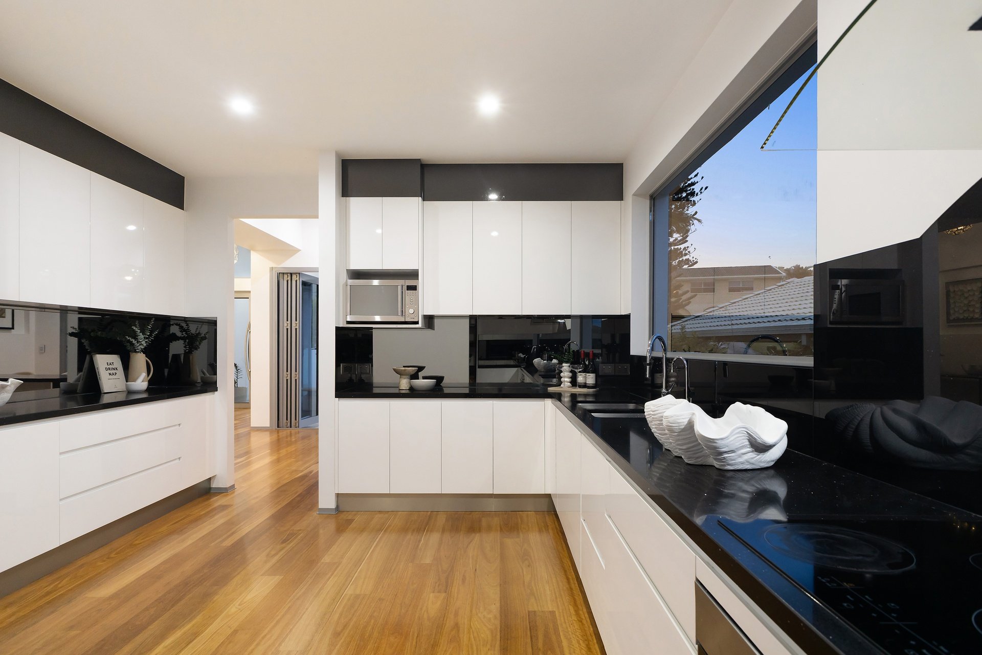 5 Solar Court Benowa
