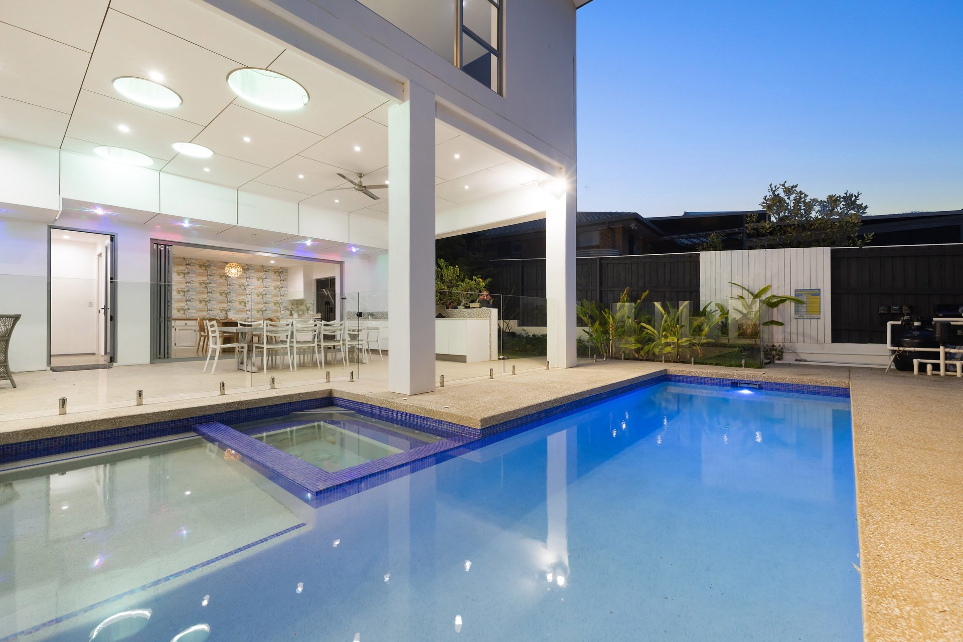 5 Solar Court Benowa