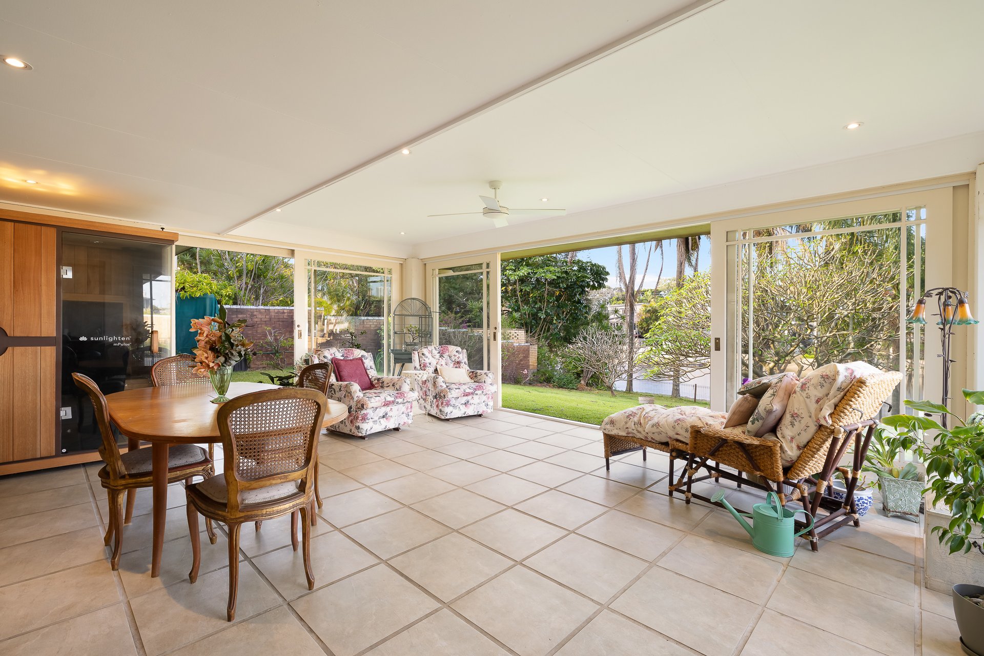 9 Park Avenue Broadbeach Waters