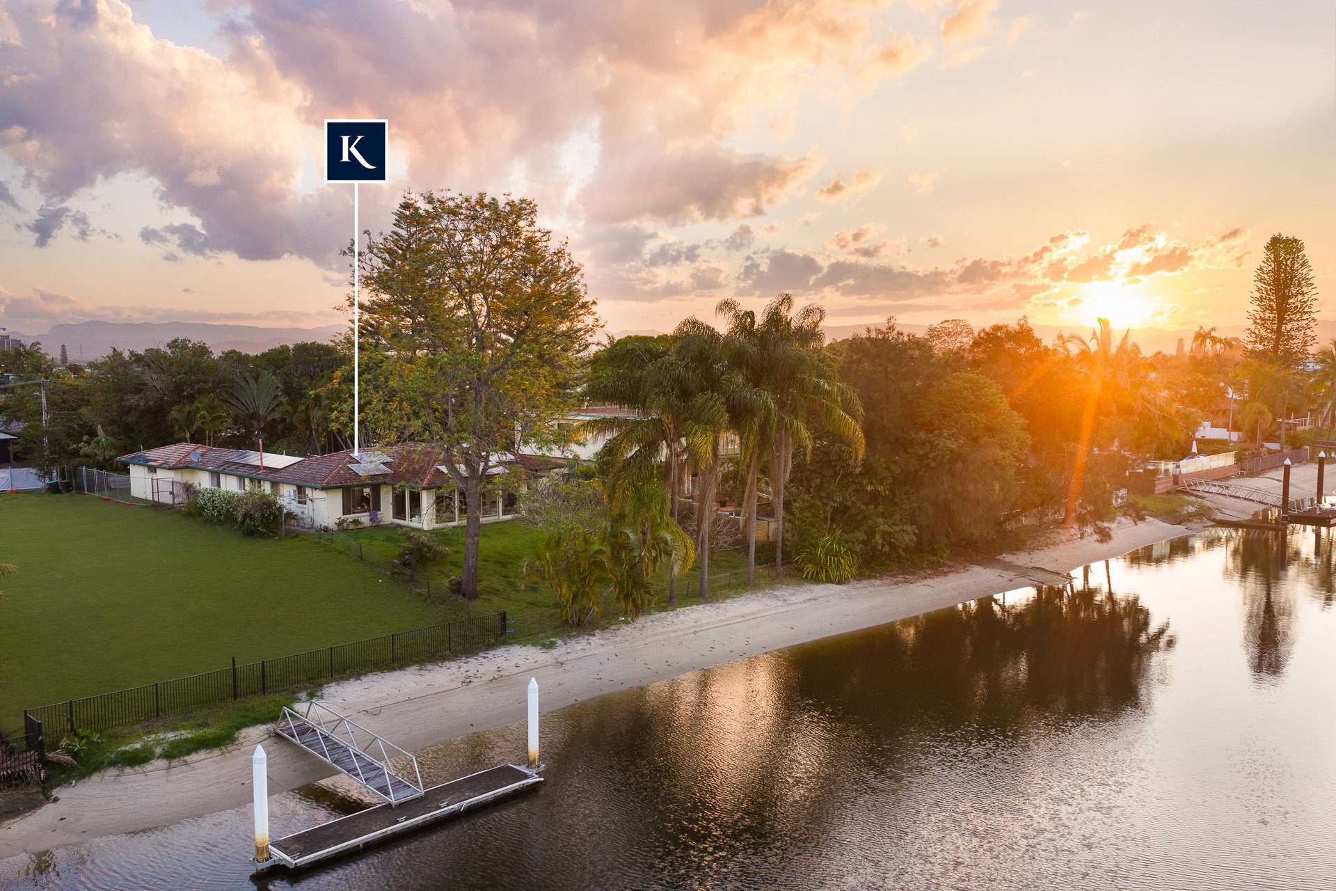9 Park Avenue Broadbeach Waters