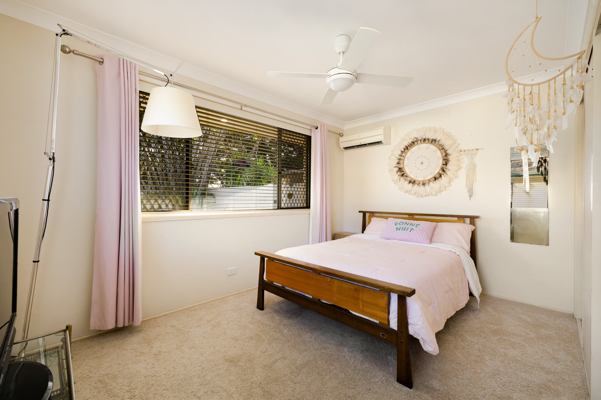 9 Park Avenue Broadbeach Waters