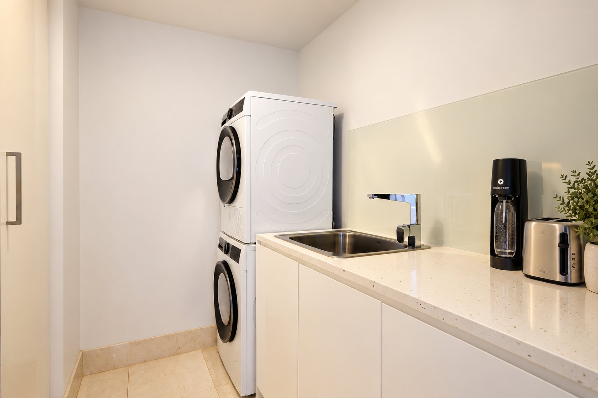 26/47-51 Broadbeach Boulevard  Boulevard Broadbeach