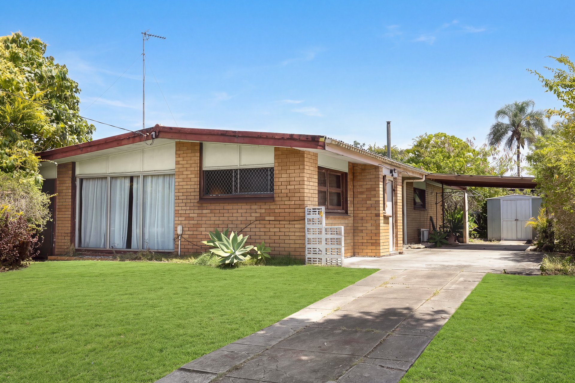 7 Summerland Key Broadbeach Waters