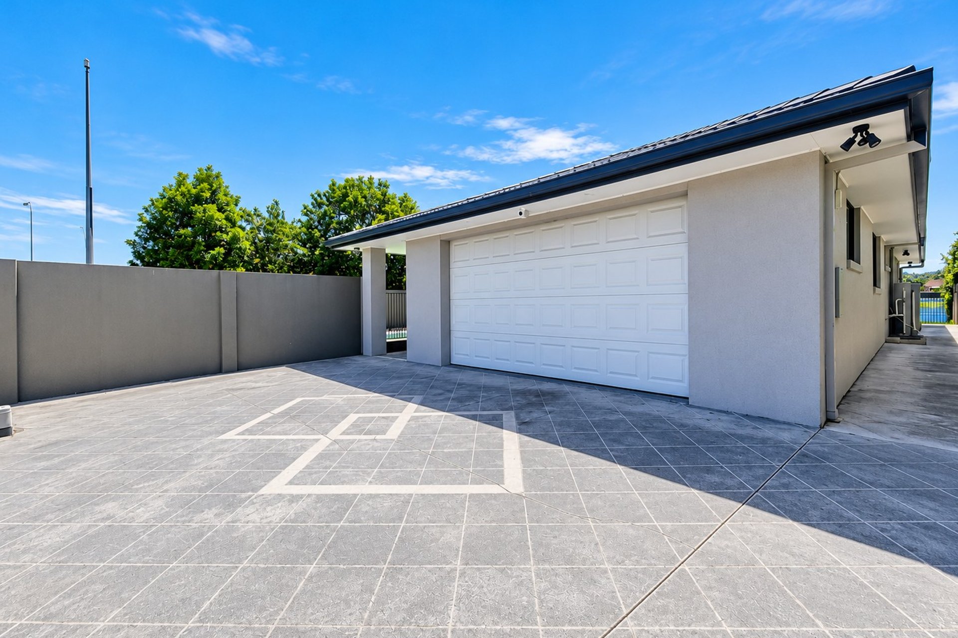 182 Rio Vista Boulevard Mermaid Waters