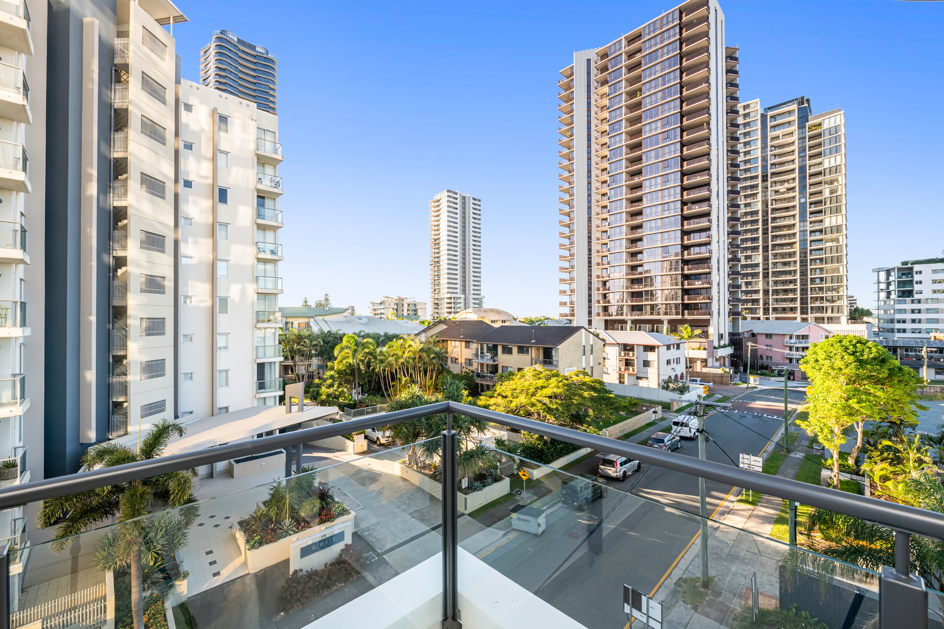 Unit 207/26 Alexandra Avenue Mermaid Beach
