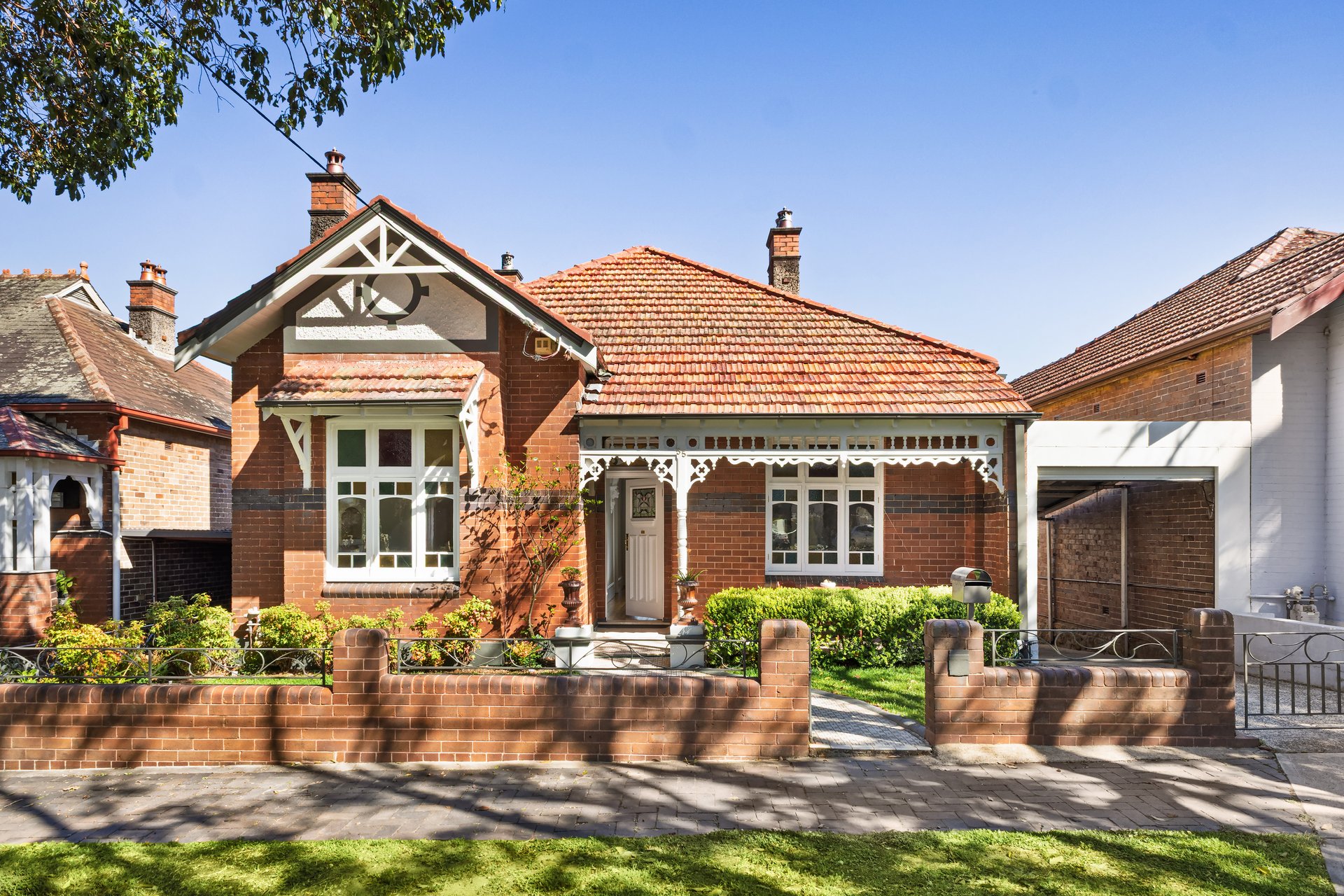 55 Canonbury Grove, Dulwich Hill - Image 1