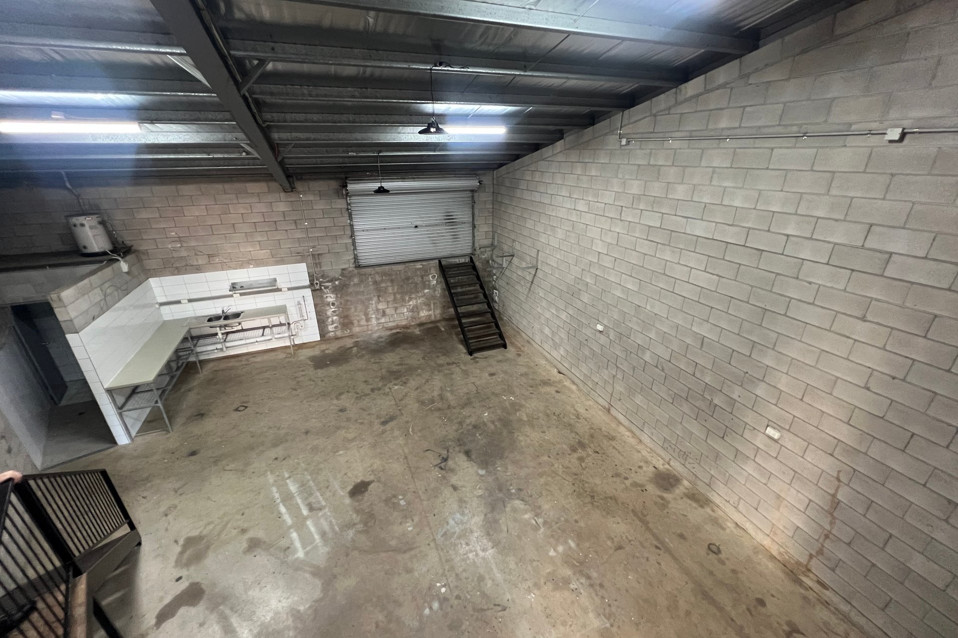 11/9 Charlton Court, Woolner — image 2