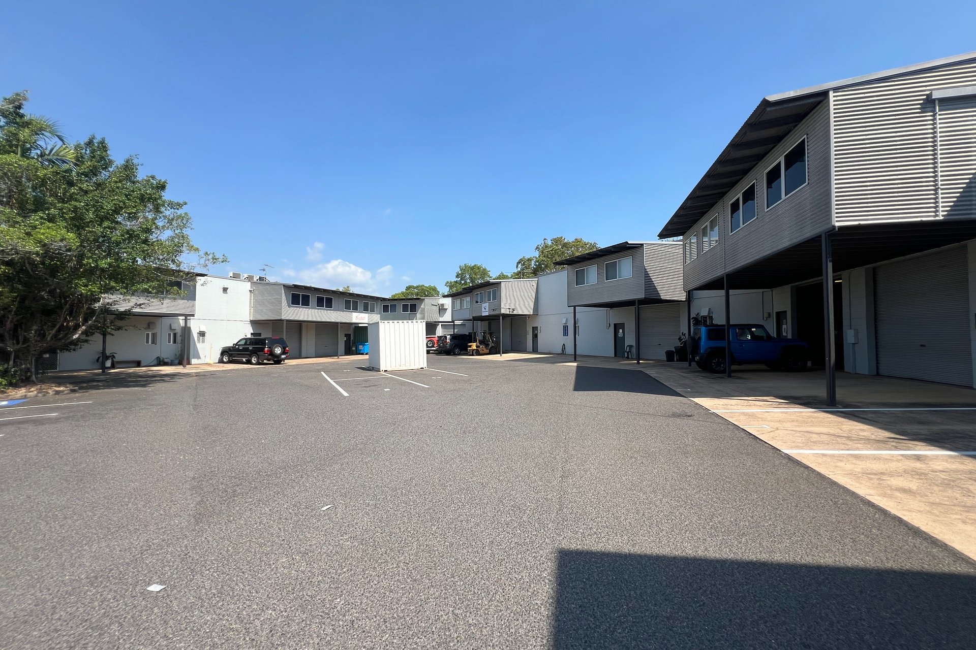 11/9 Charlton Court, Woolner — image 5