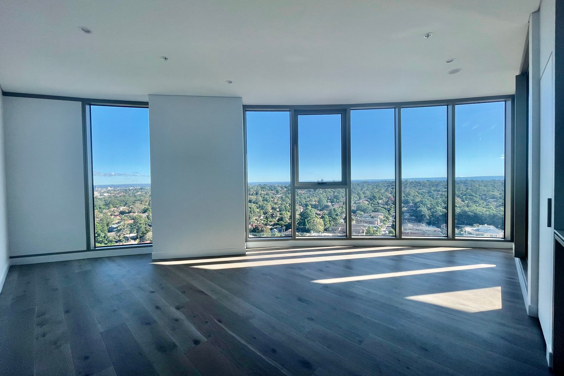 https://images.sales.reapit.com.au/6546/cms/9/11679/d/169579524762282006.jpg