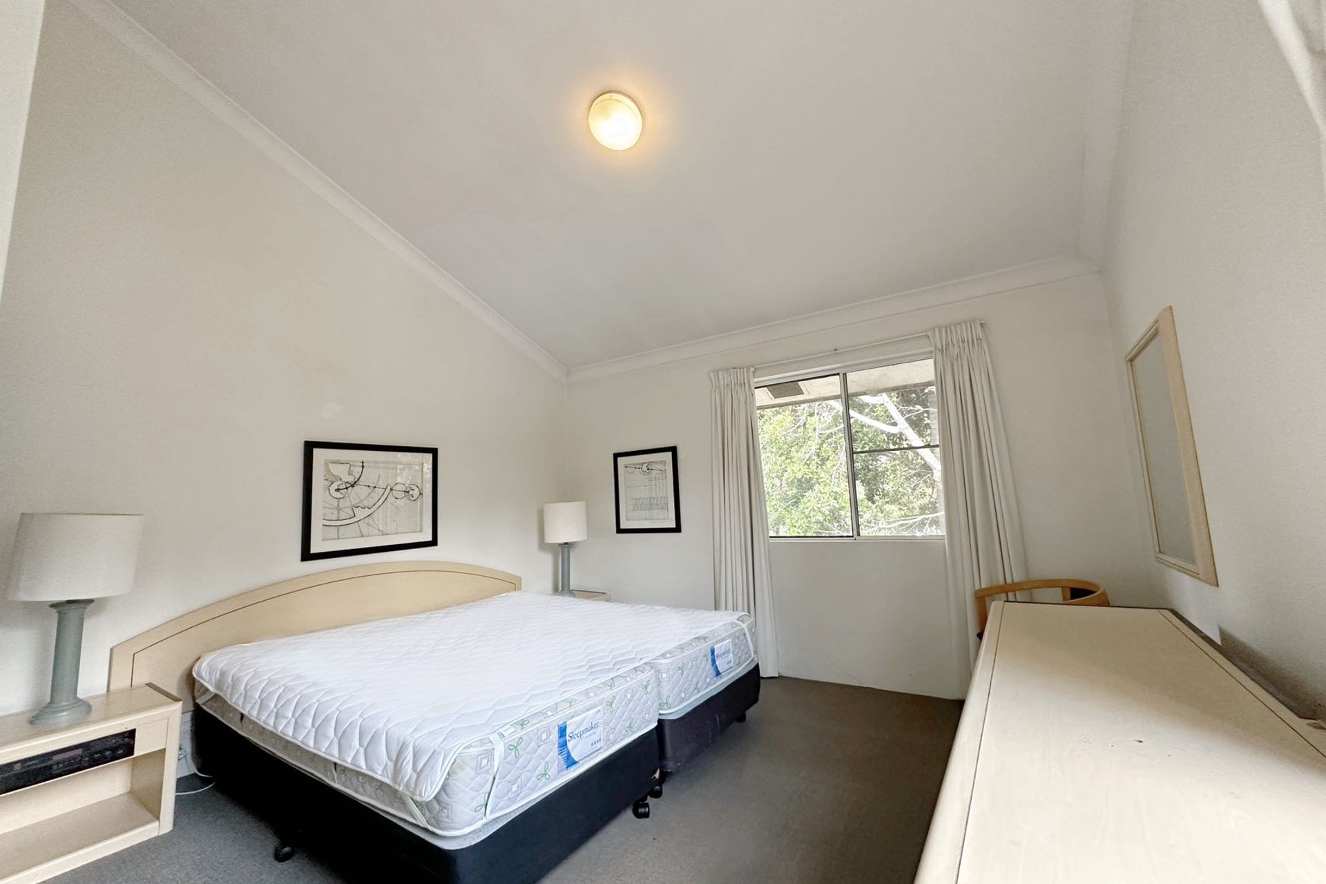 https://images.sales.reapit.com.au/6546/cms/9/13893/d/170128012103267142.jpg