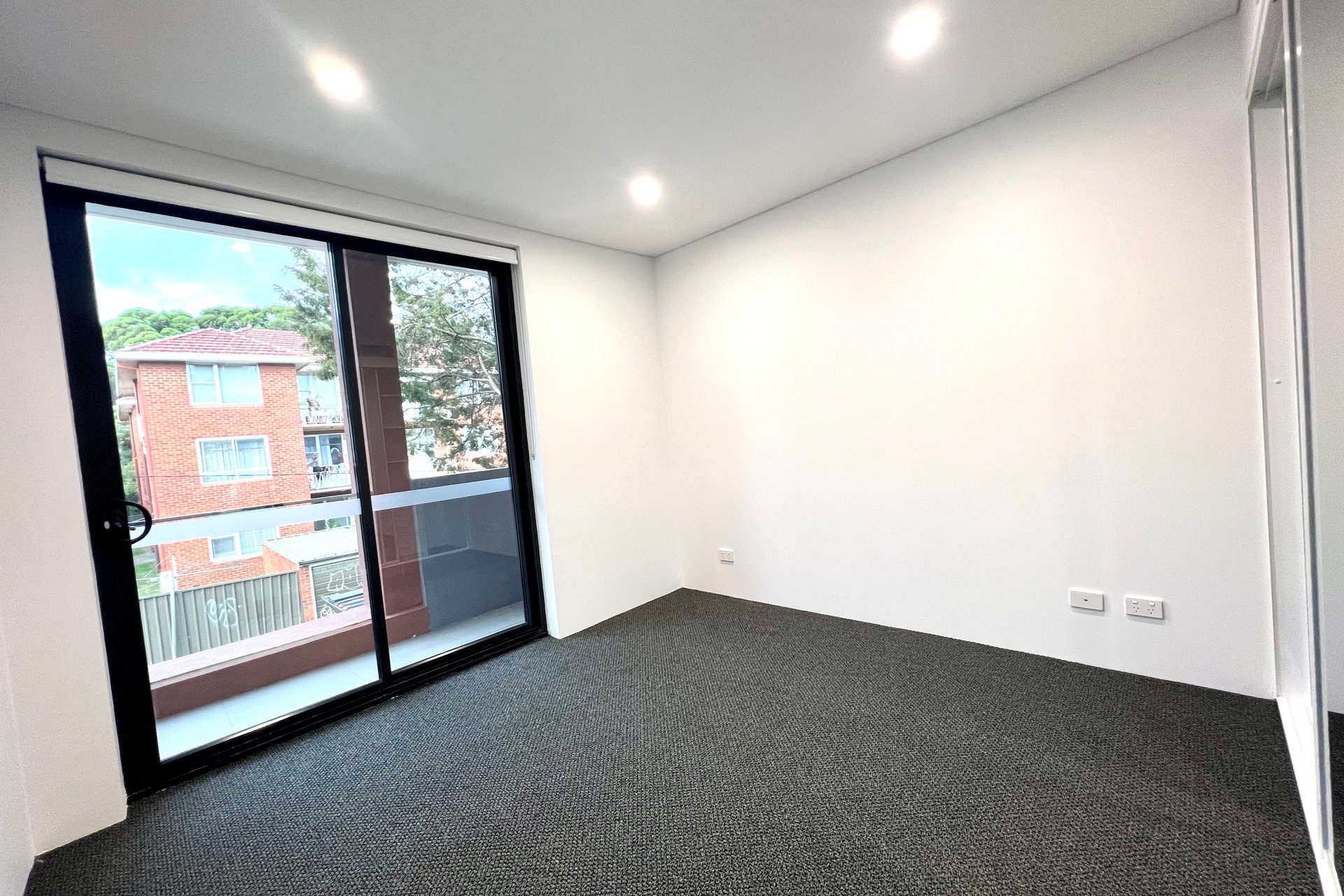 https://images.sales.reapit.com.au/6546/cms/9/23637/d/168509349643216052.jpg