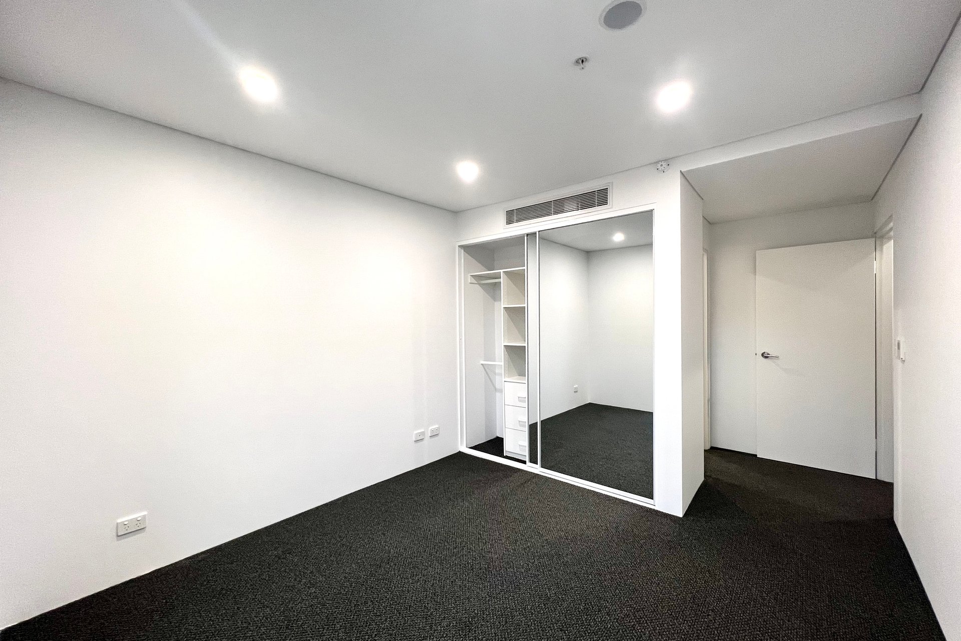 https://images.sales.reapit.com.au/6546/cms/9/23638/d/168509349523310493.jpg