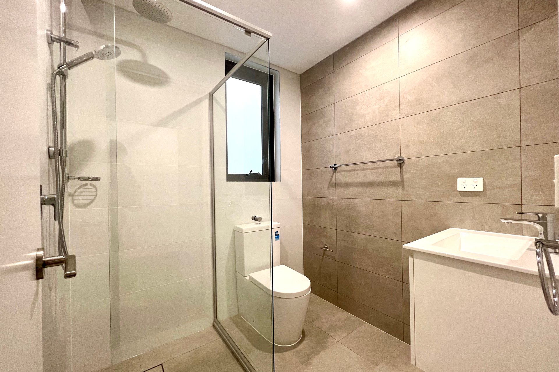 https://images.sales.reapit.com.au/6546/cms/9/23639/d/168509348565189349.jpg