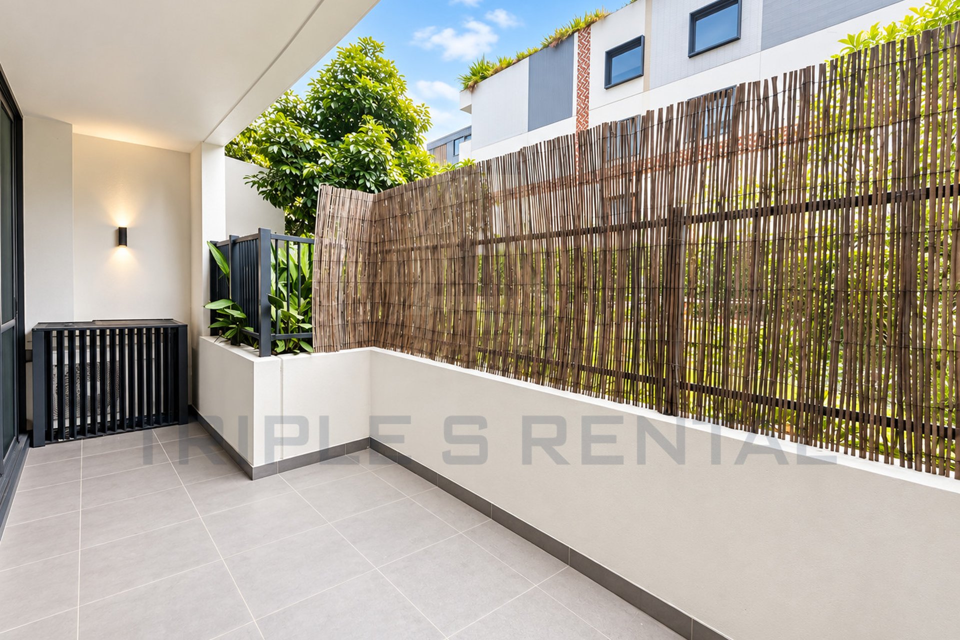 https://images.sales.reapit.com.au/6546/listing/1P9021/photo/d/178943546208293323.jpg