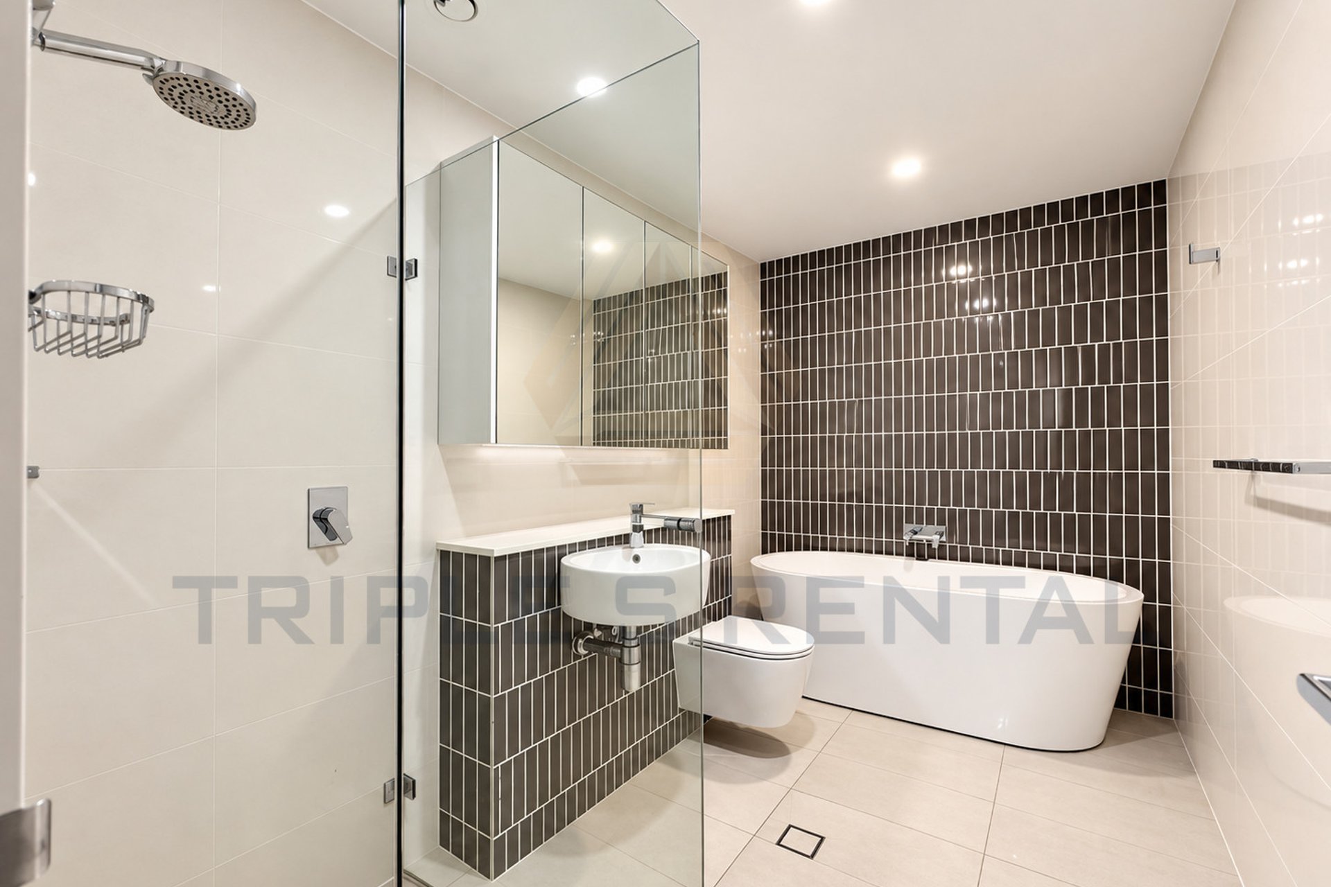 https://images.sales.reapit.com.au/6546/listing/1P9021/photo/d/178943546476652474.jpg