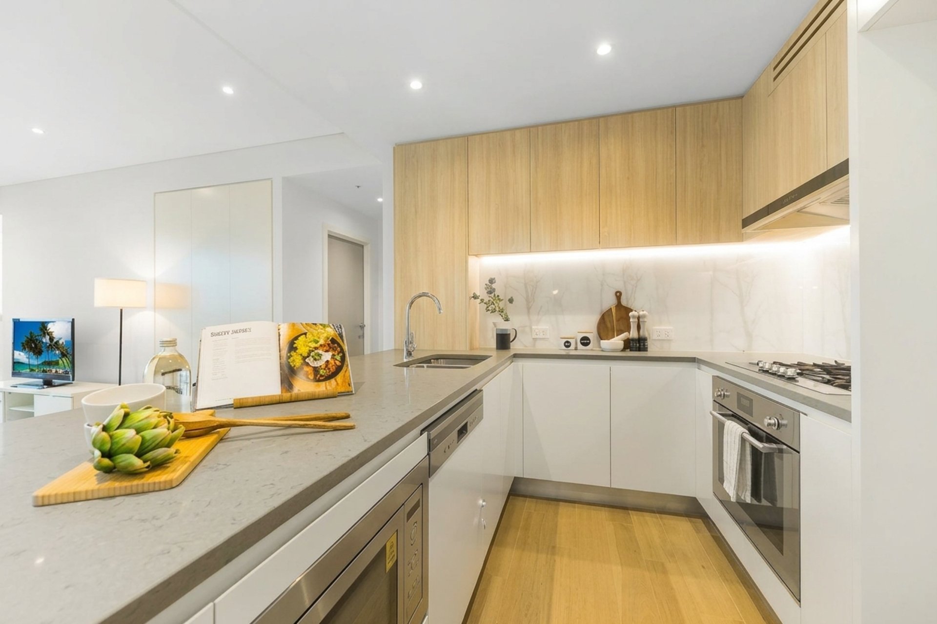 https://images.sales.reapit.com.au/6546/listing/1P9073/photo/d/179297235456361665.jpg