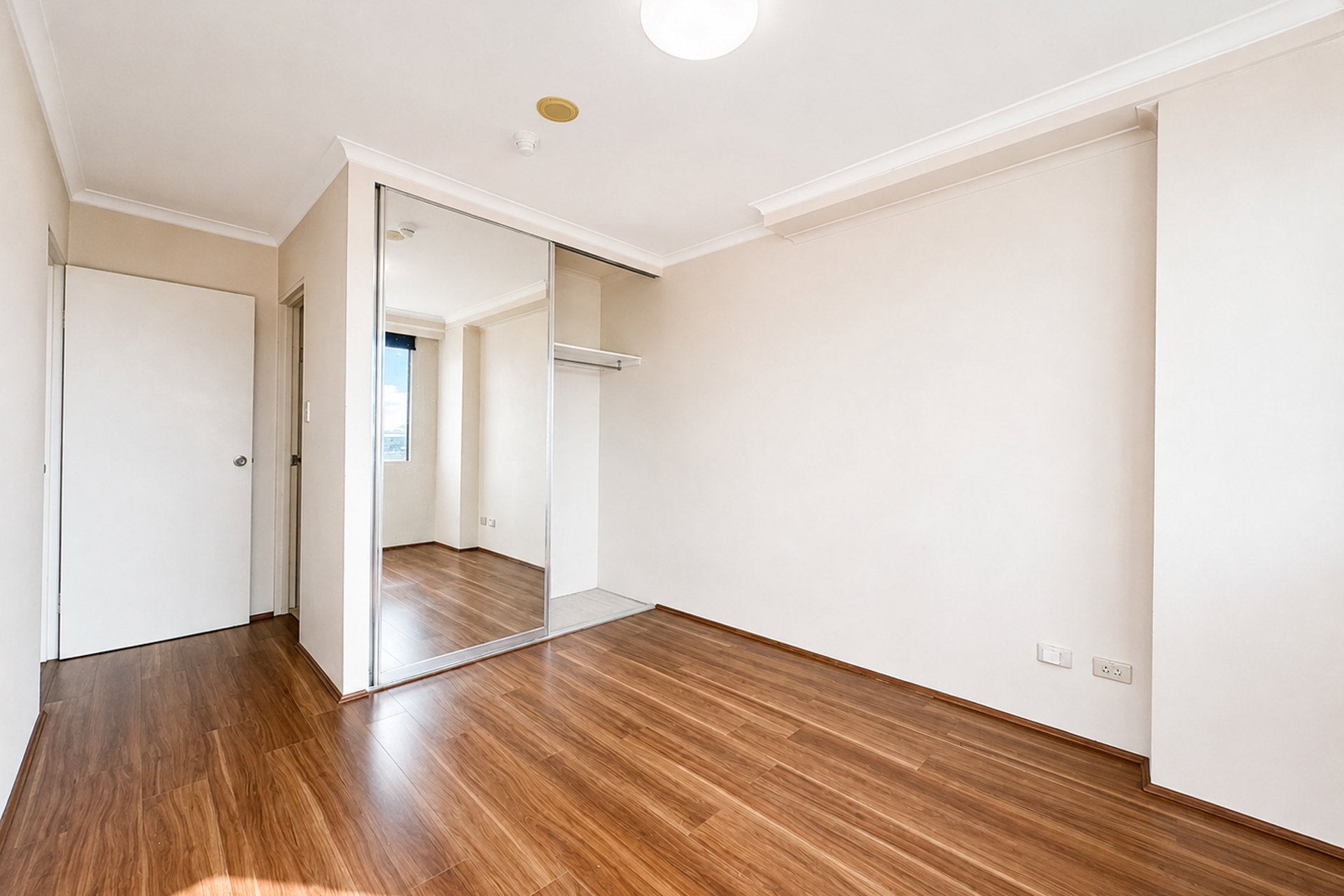 https://images.sales.reapit.com.au/6546/listing/1P9254/photo/d/178790582907863263.jpg