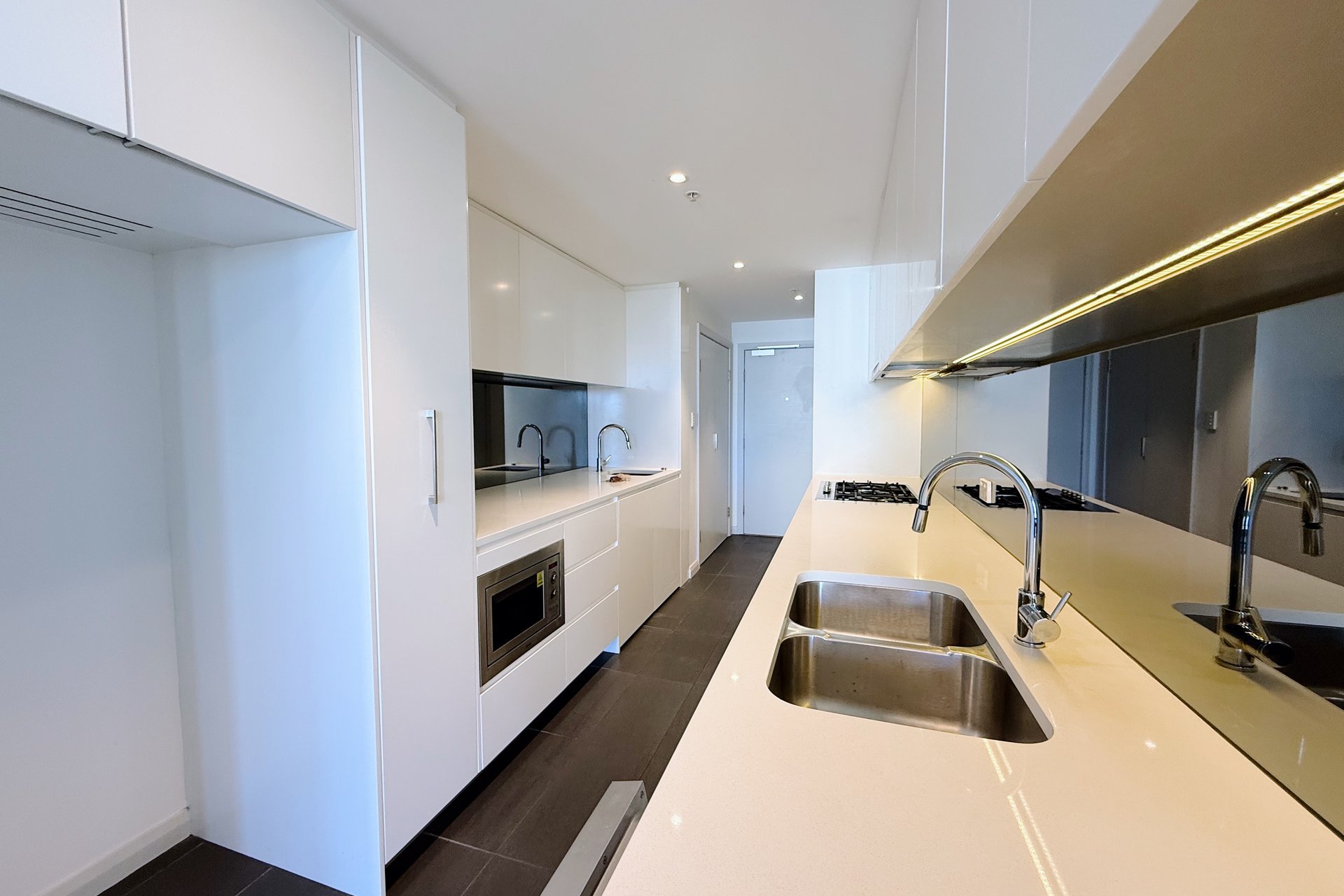https://images.sales.reapit.com.au/6546/listing/1P9268/photo/d/178970435293830236.jpg