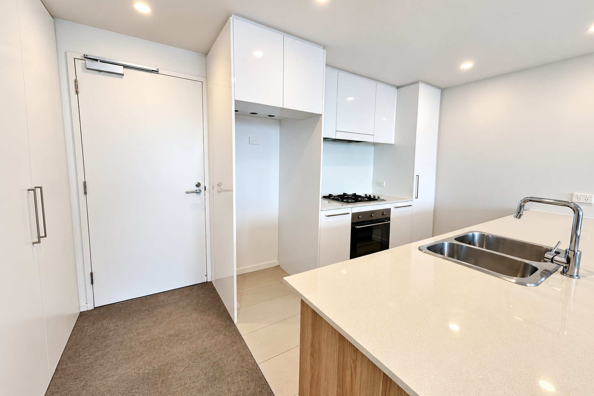https://images.sales.reapit.com.au/6546/listing/1P9305/photo/d/179255992881663272.jpg