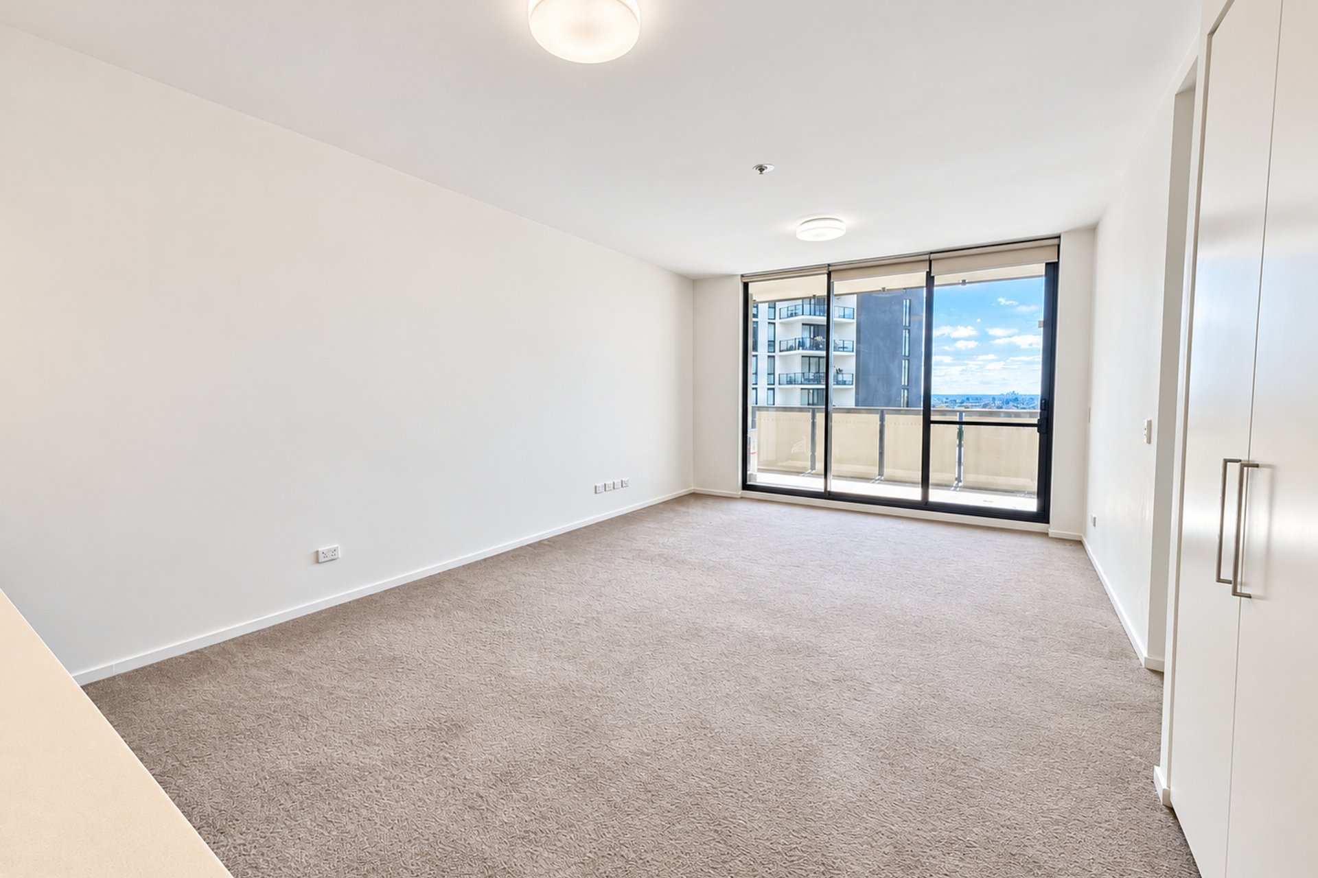https://images.sales.reapit.com.au/6546/listing/1P9305/photo/d/179255992940119844.jpg
