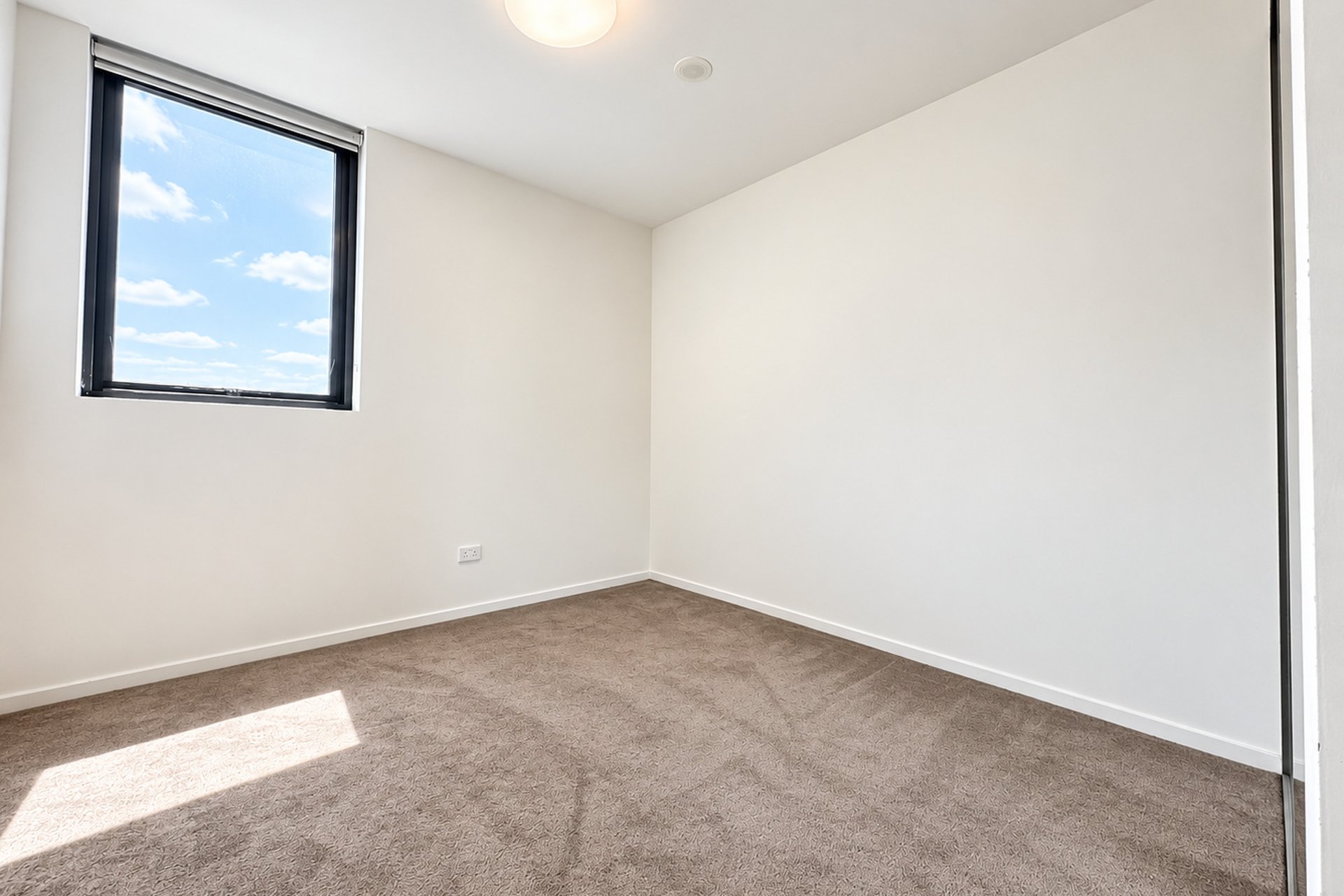 https://images.sales.reapit.com.au/6546/listing/1P9305/photo/d/179256001000580248.jpg