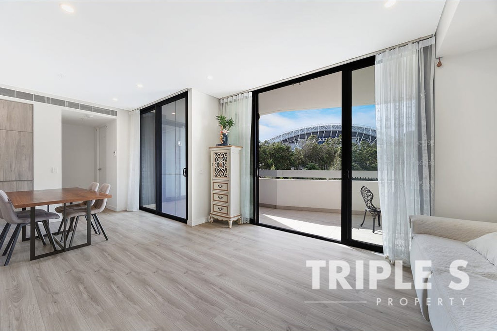 https://images.sales.reapit.com.au/6546/listing/1P9332/photo/d/179022010979498212.jpg