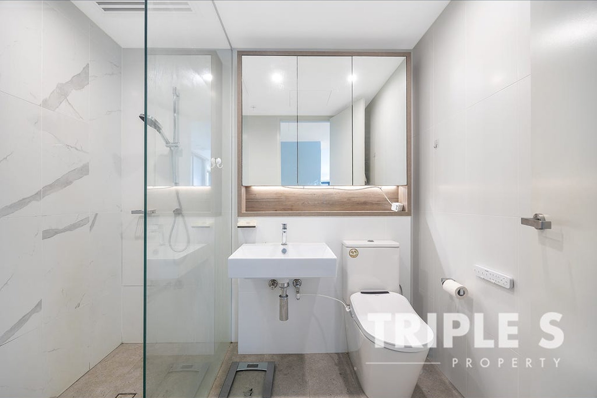https://images.sales.reapit.com.au/6546/listing/1P9332/photo/d/179022010994091715.jpg