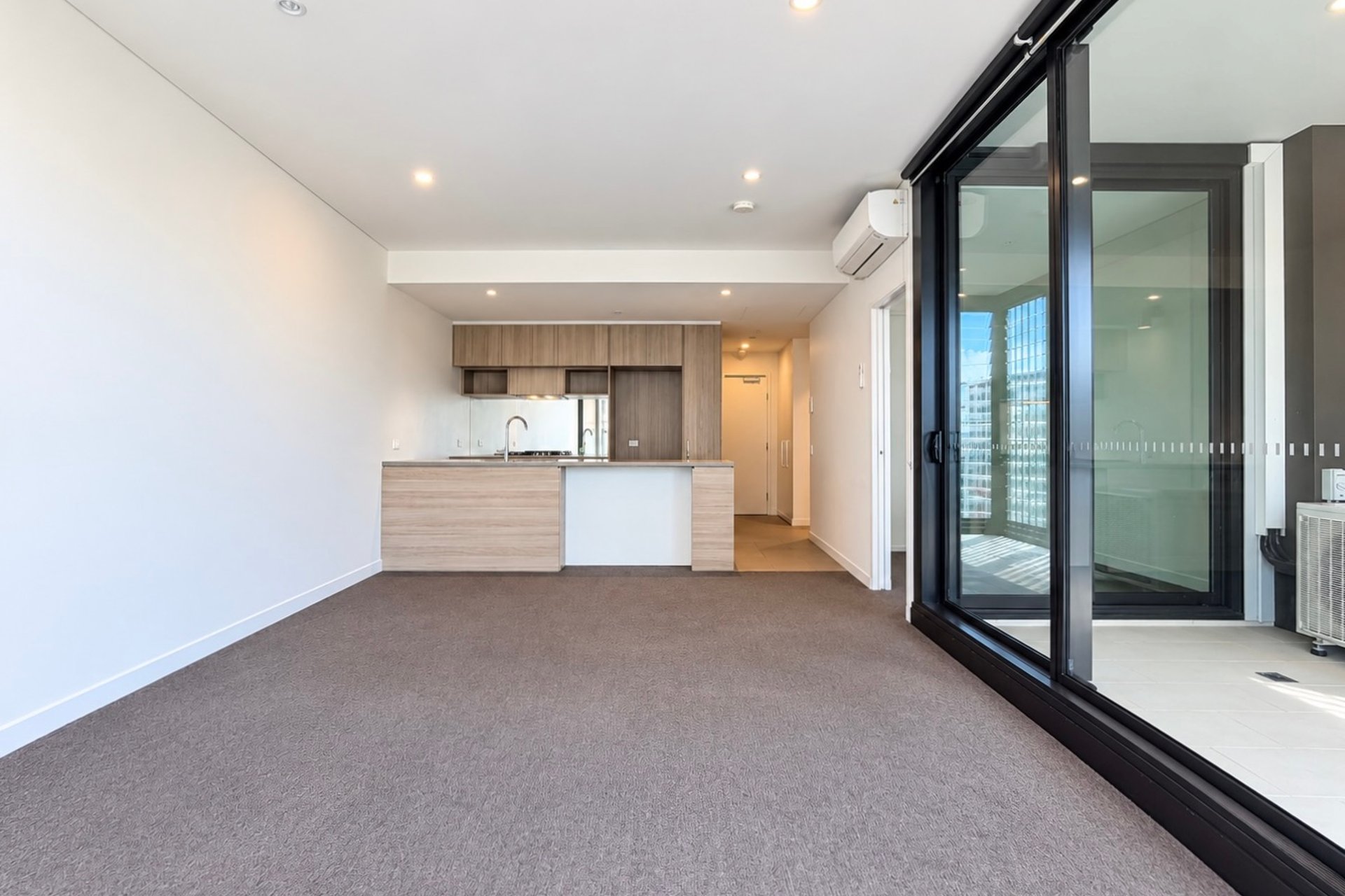 https://images.sales.reapit.com.au/6546/listing/1P9342/photo/d/179256470756854356.jpg