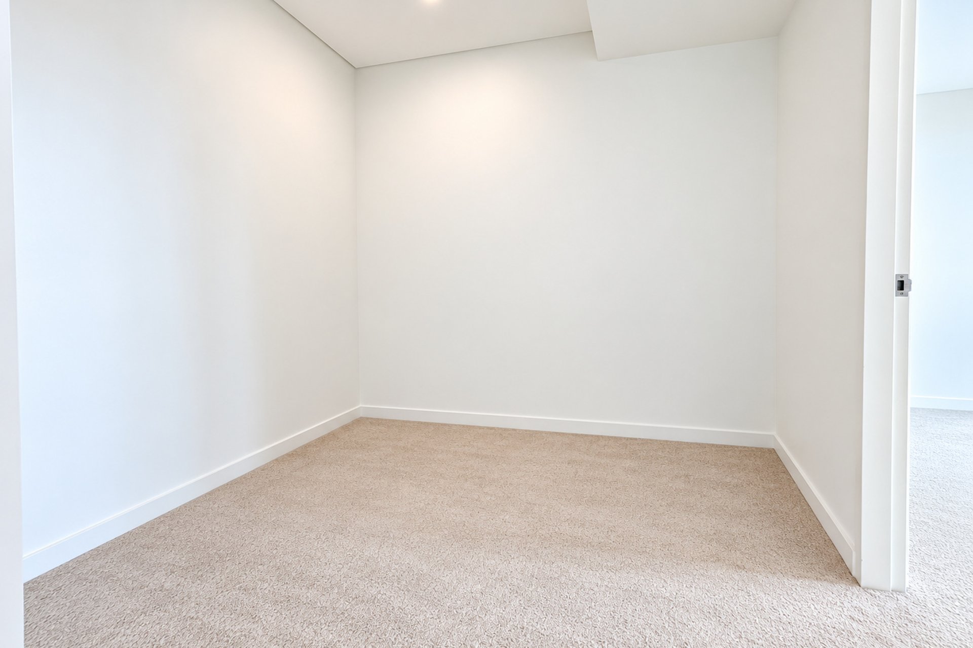 https://images.sales.reapit.com.au/6546/listing/1P9343/photo/d/179128320308755439.jpg