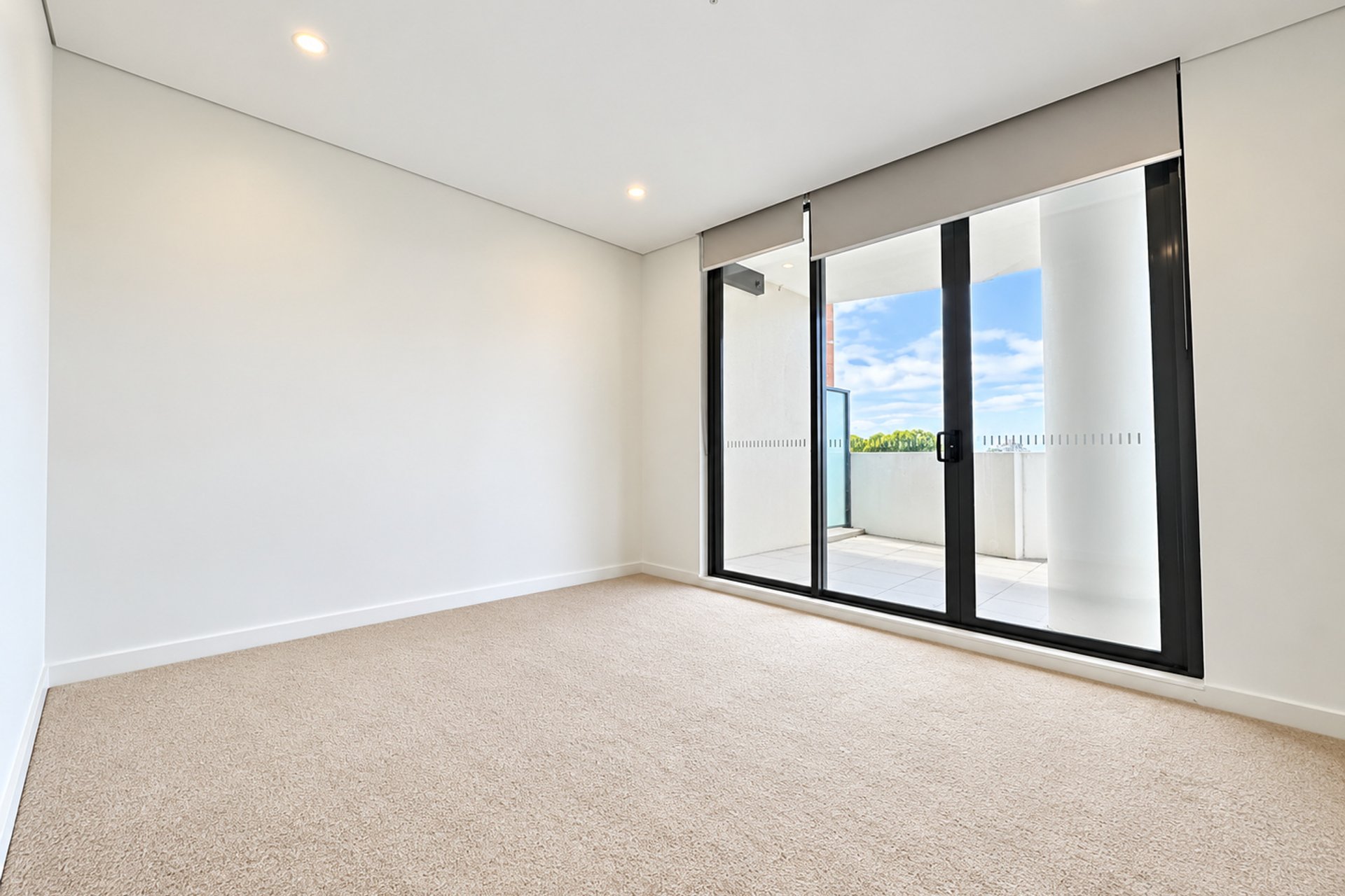 https://images.sales.reapit.com.au/6546/listing/1P9343/photo/d/179128320391648181.jpg