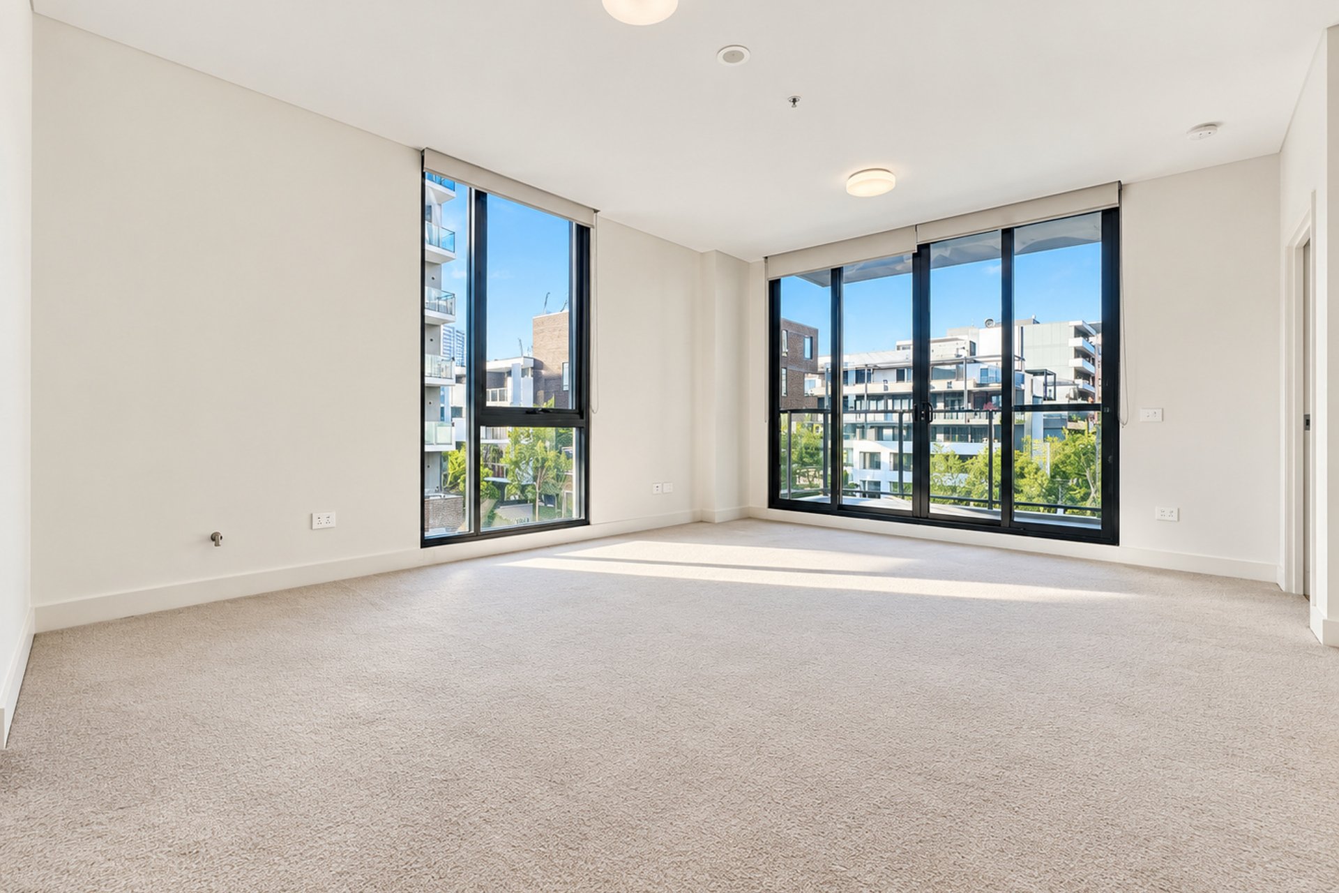 https://images.sales.reapit.com.au/6546/listing/1P9351/photo/d/179256258533081387.jpg