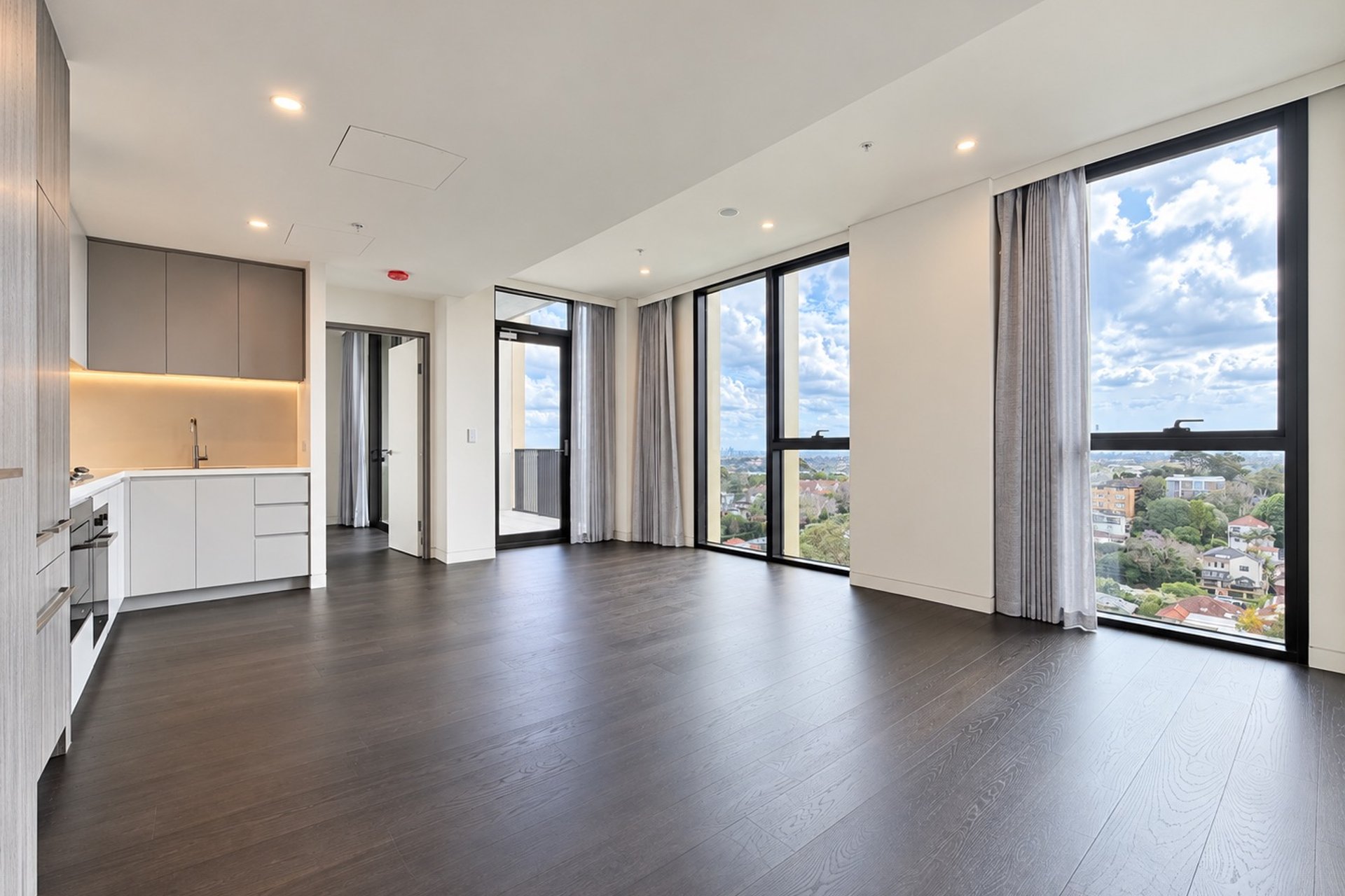 https://images.sales.reapit.com.au/6546/listing/1P9361/photo/d/179215313971355323.jpg