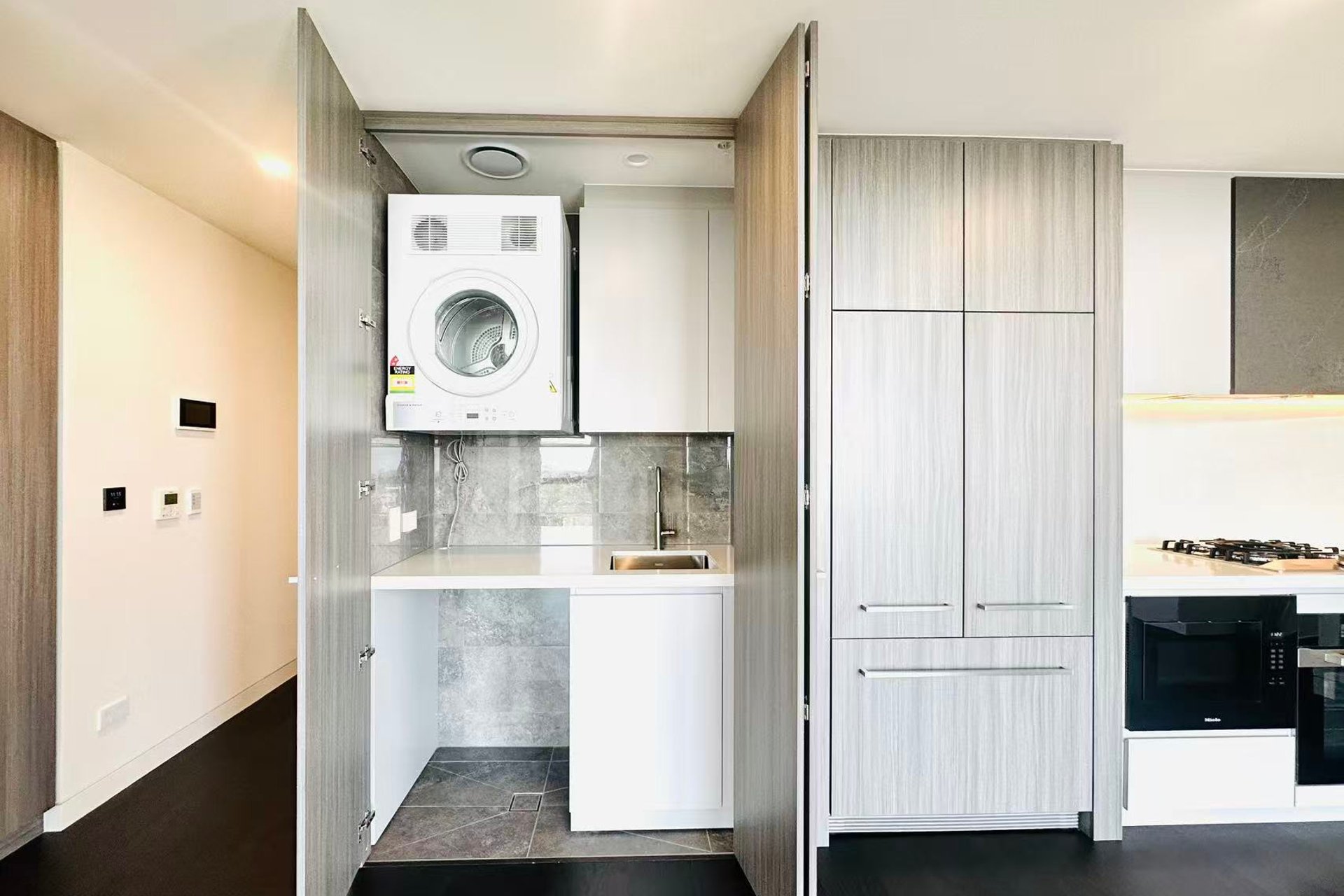 https://images.sales.reapit.com.au/6546/listing/1P9366/photo/d/179145018276939906.jpg