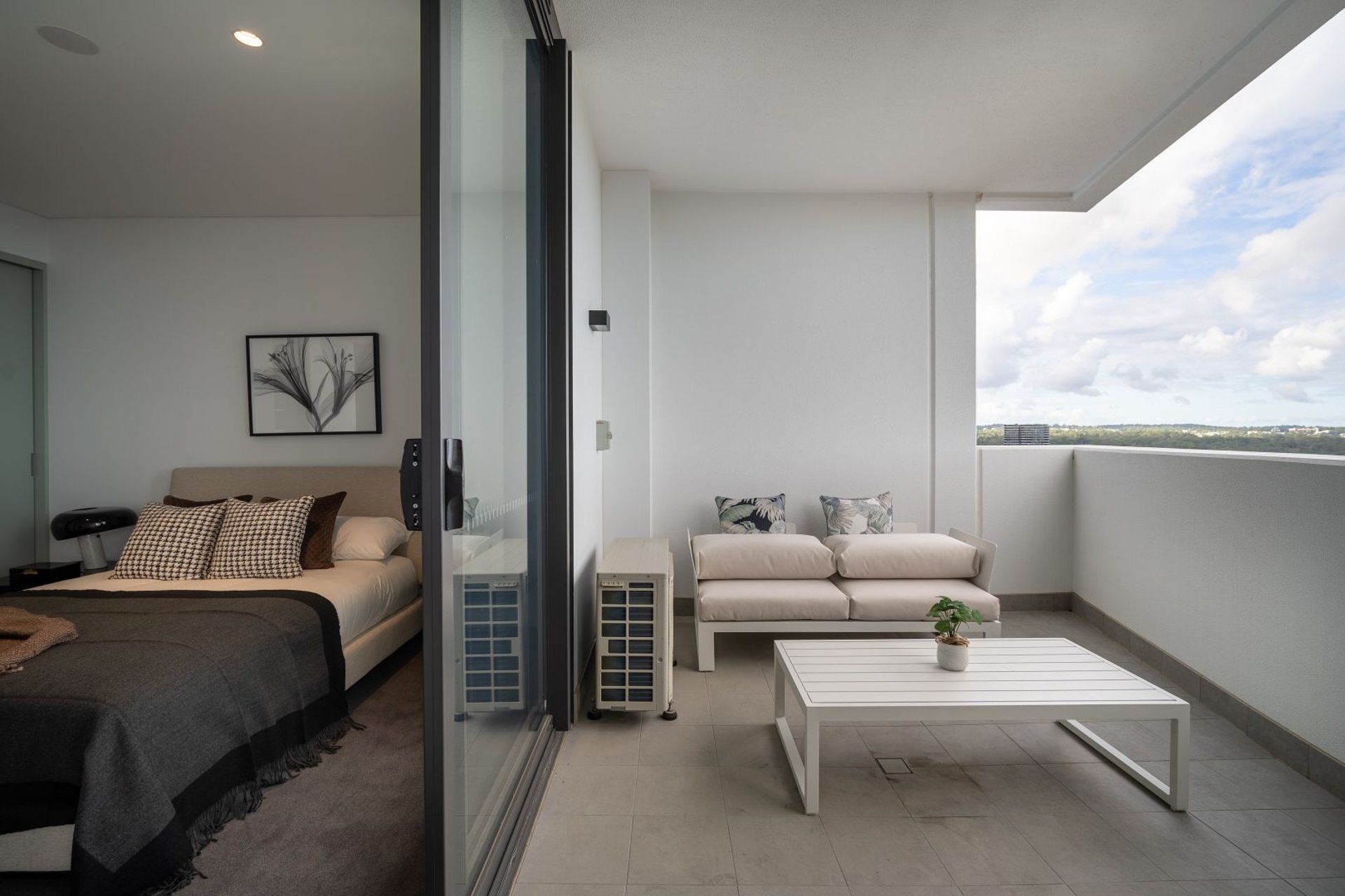 https://images.sales.reapit.com.au/6546/listing/1P9371/photo/d/179180331096624506.jpg